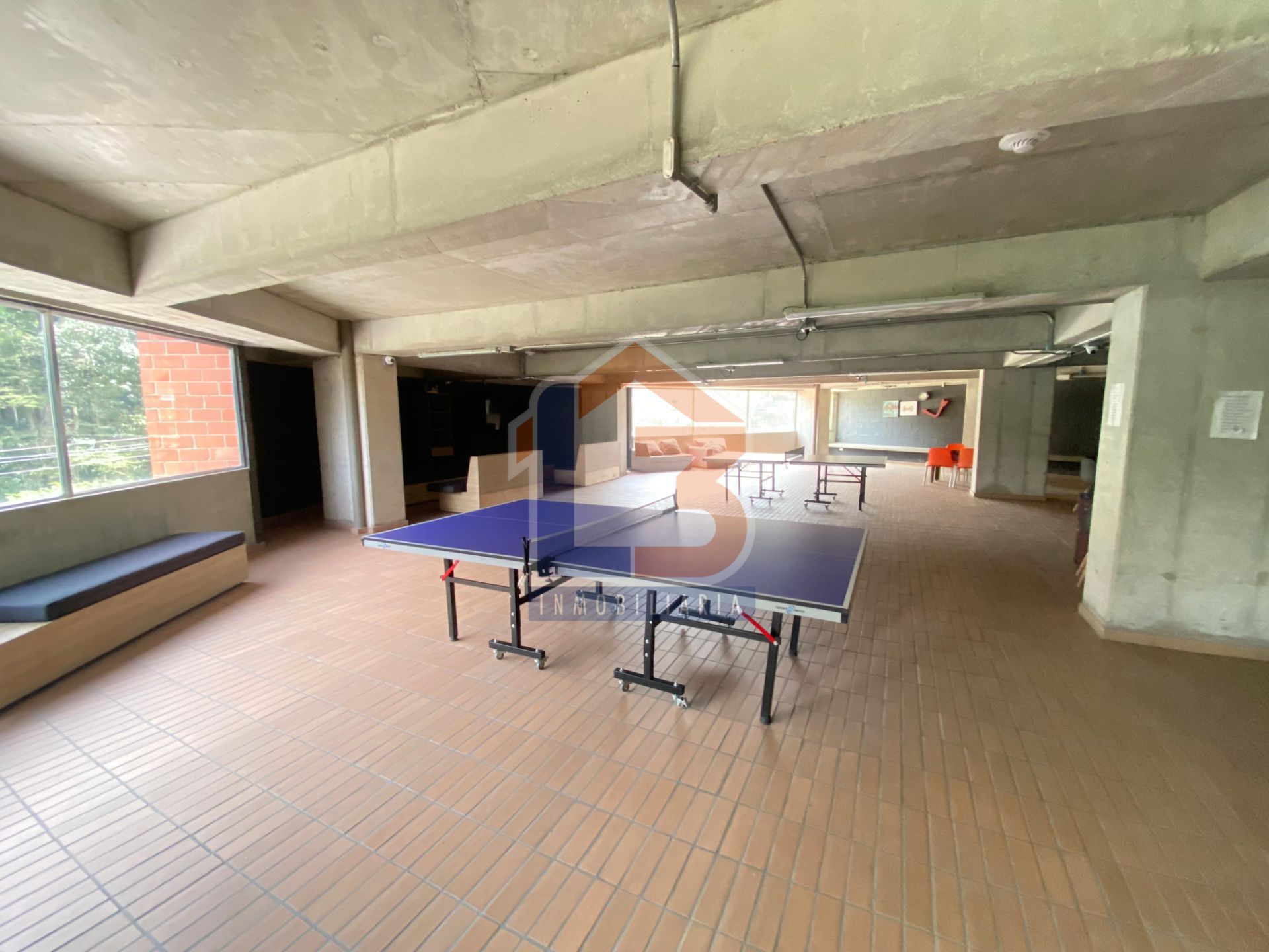 SE VENDE APTO EN ITAGUI (28).jpg