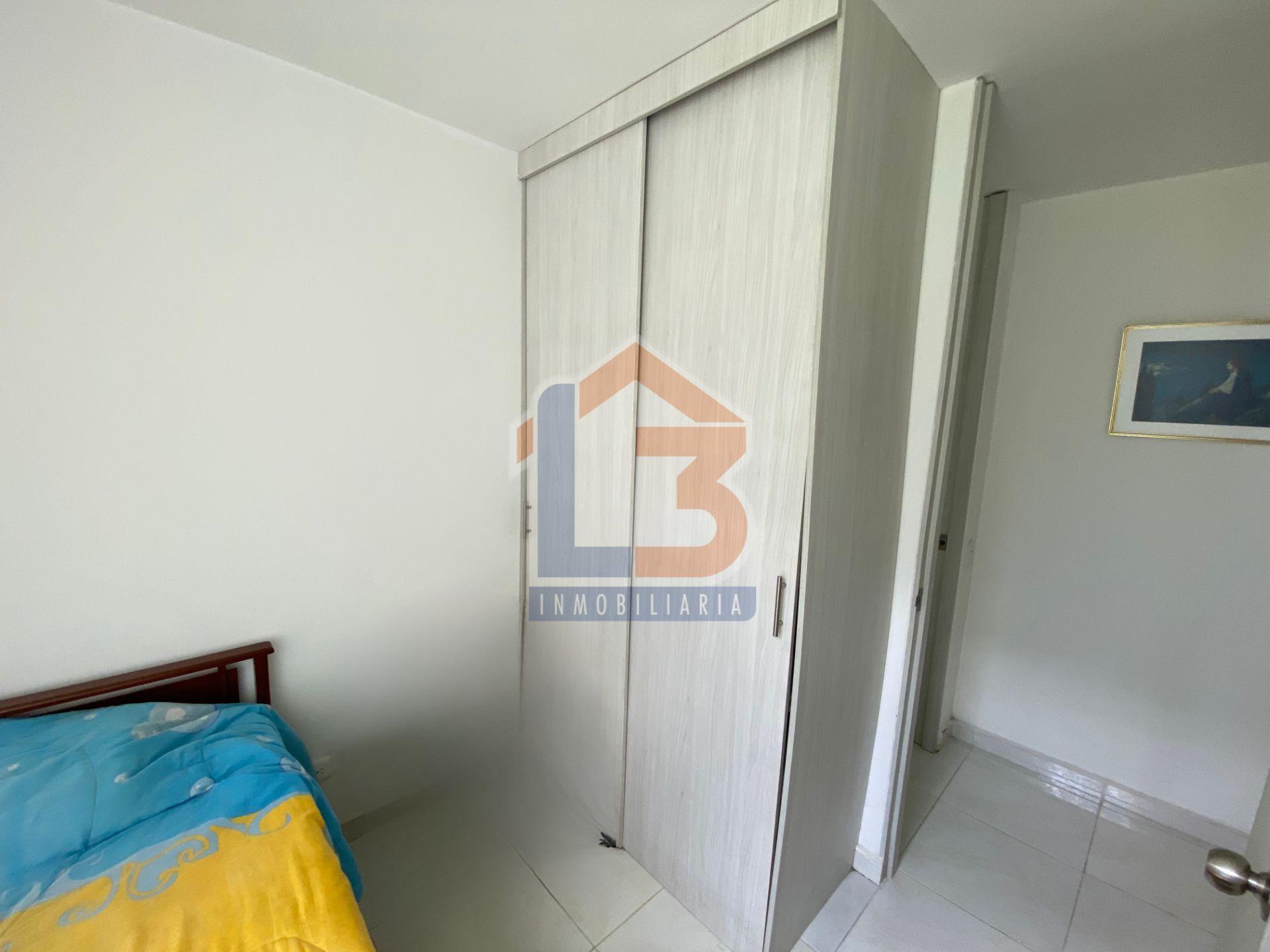 SE VENDE APTO LA TEBAIDA (11).jpg