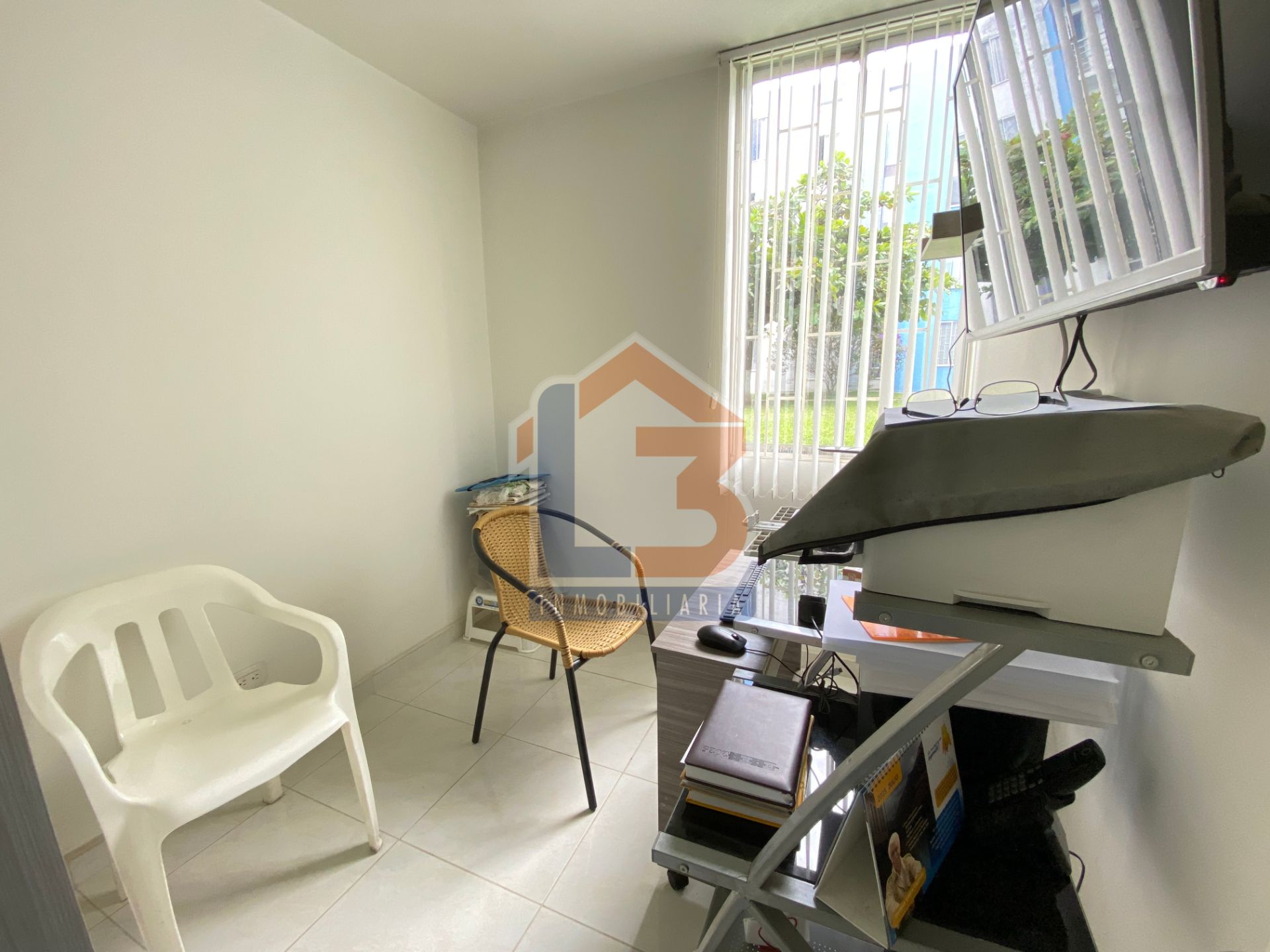 SE VENDE APTO LA TEBAIDA (14).jpg