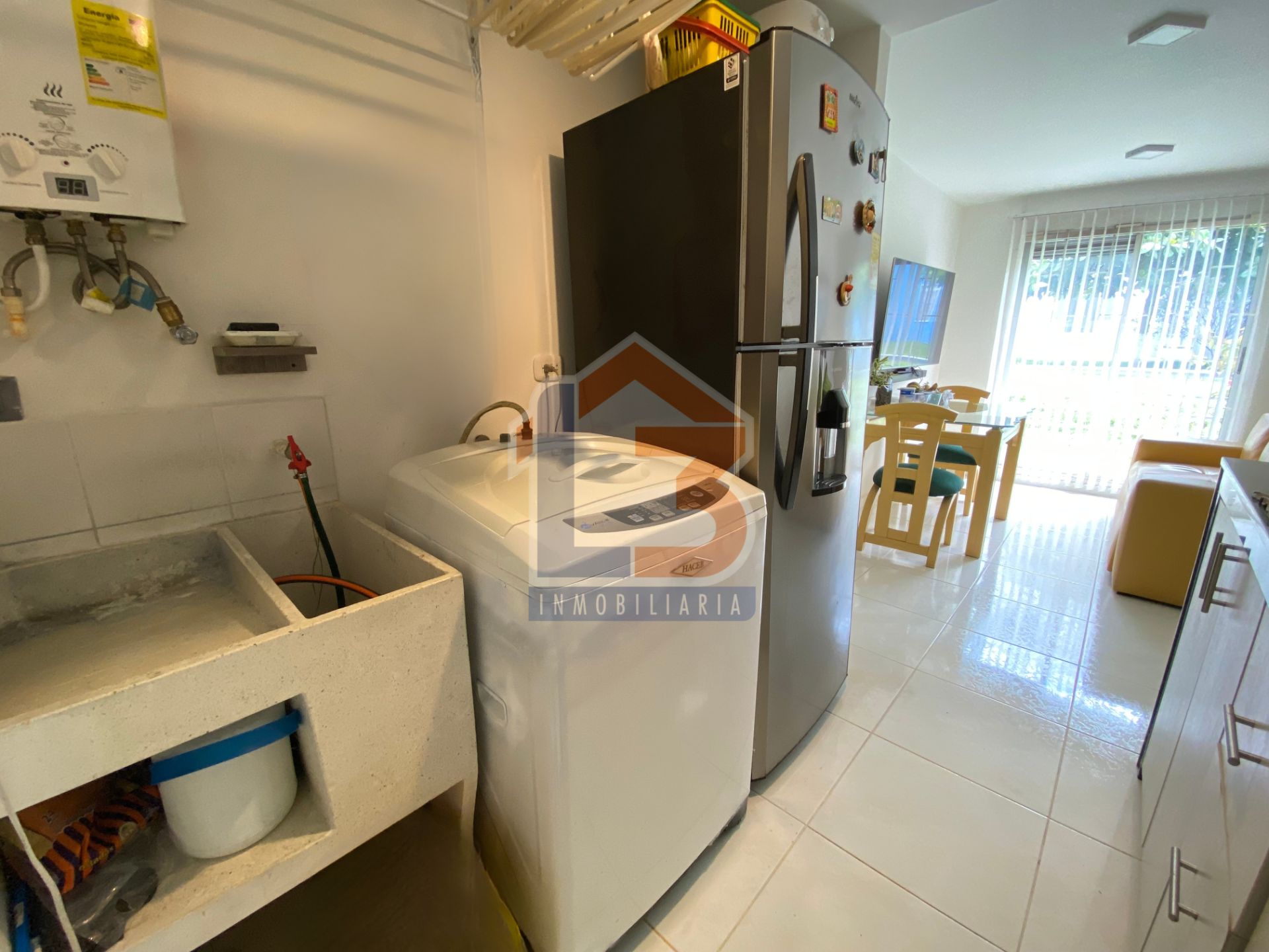 SE VENDE APTO LA TEBAIDA (24).jpg
