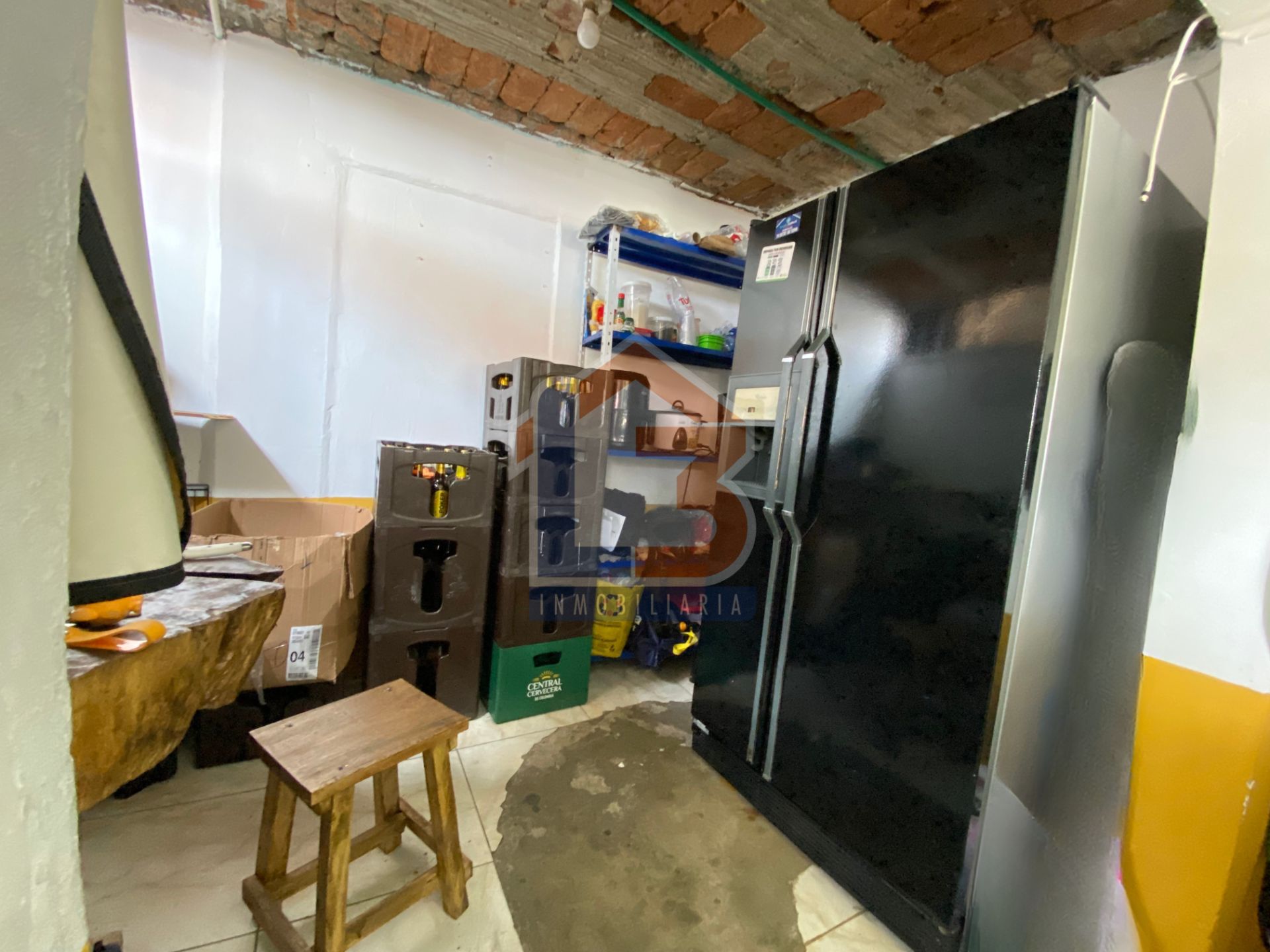 SE VENDE CASA LOTE AV LOS CAMELLOS (16).jpg