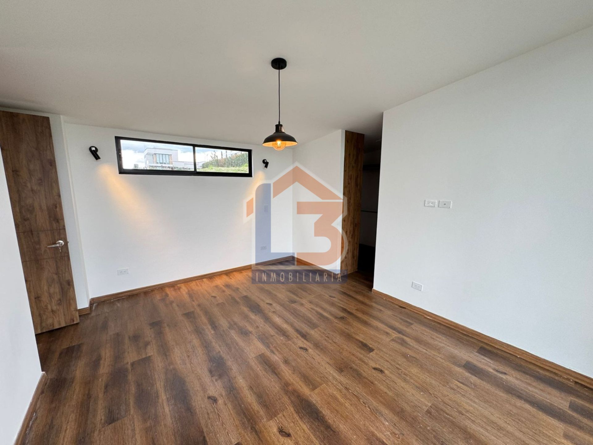SE VENDE CASA CAMPESTRE EN CALARCÁ  (21).jpg