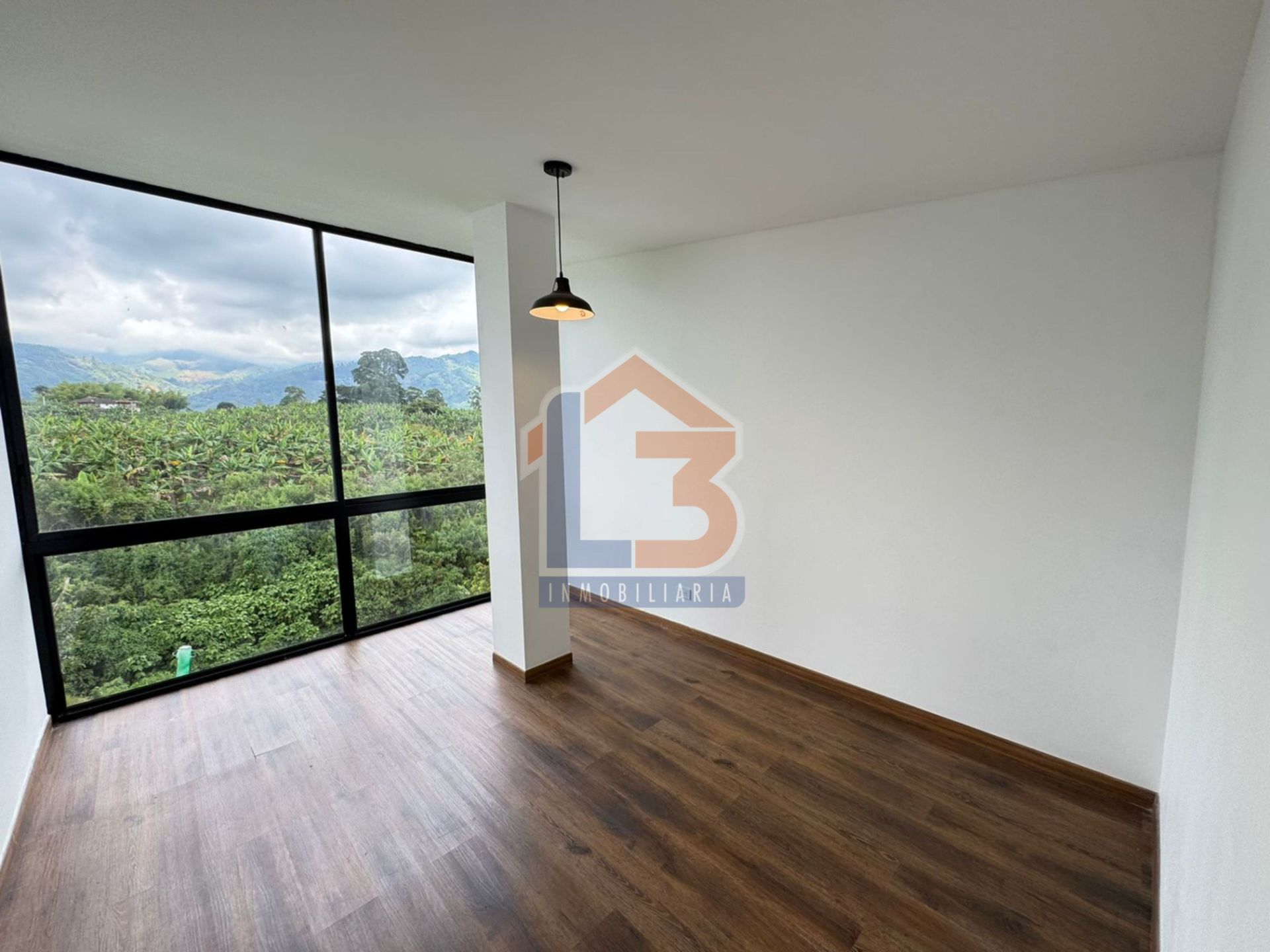 SE VENDE CASA CAMPESTRE EN CALARCÁ  (28).jpg