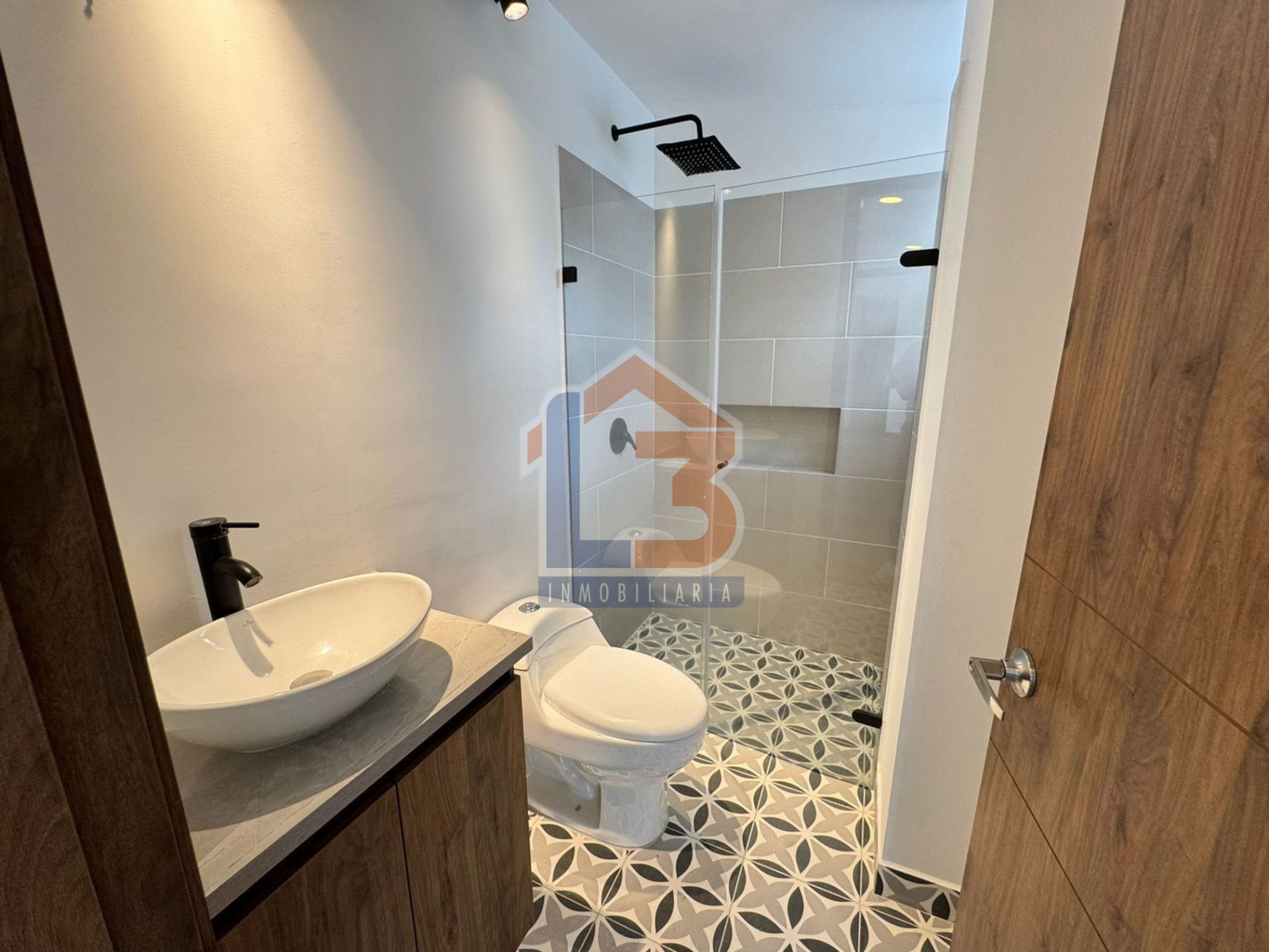 SE VENDE CASA CAMPESTRE EN CALARCÁ  (30).jpg