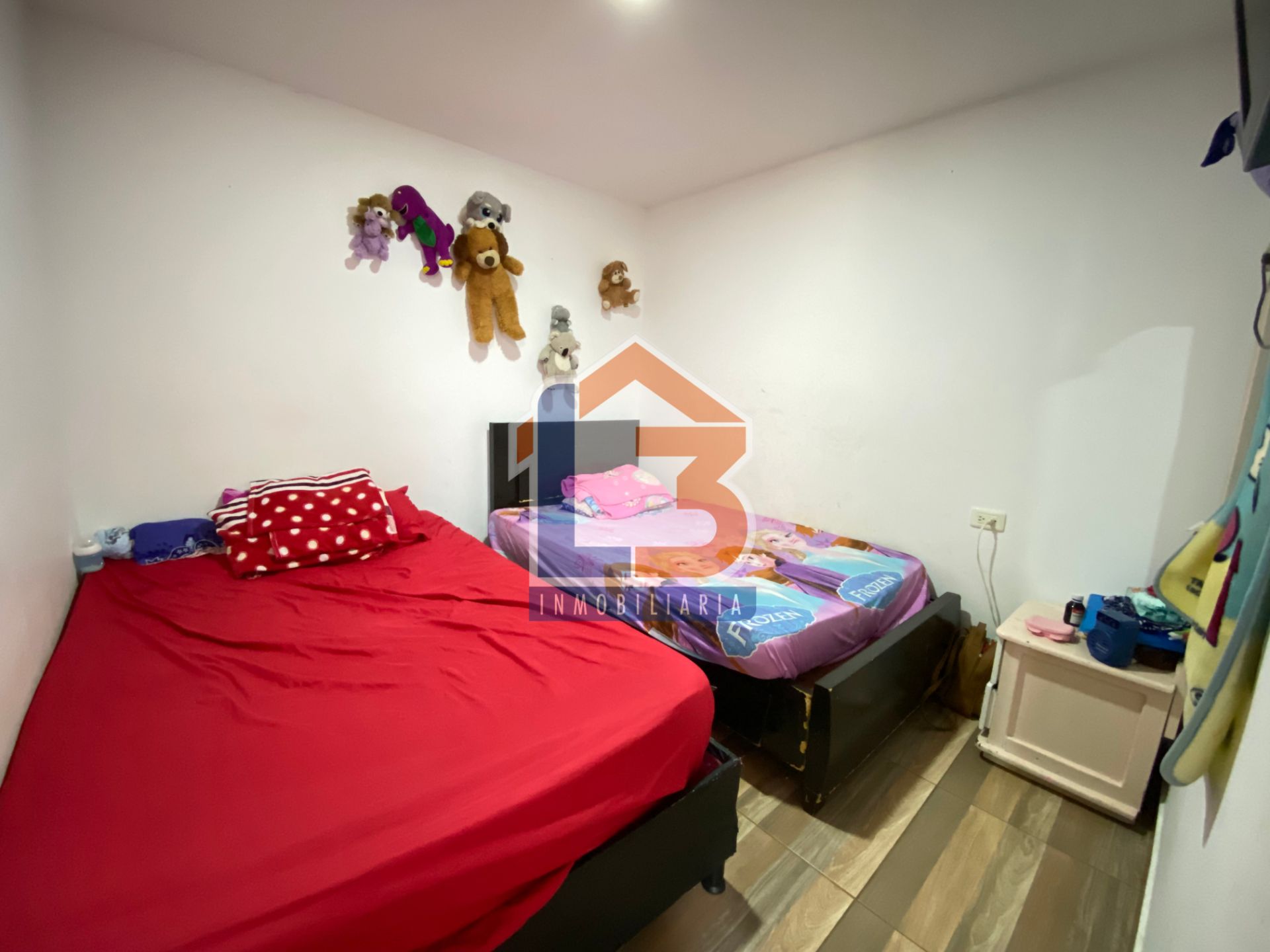 9. SE VENDE CASA PEREIRA (27).jpg