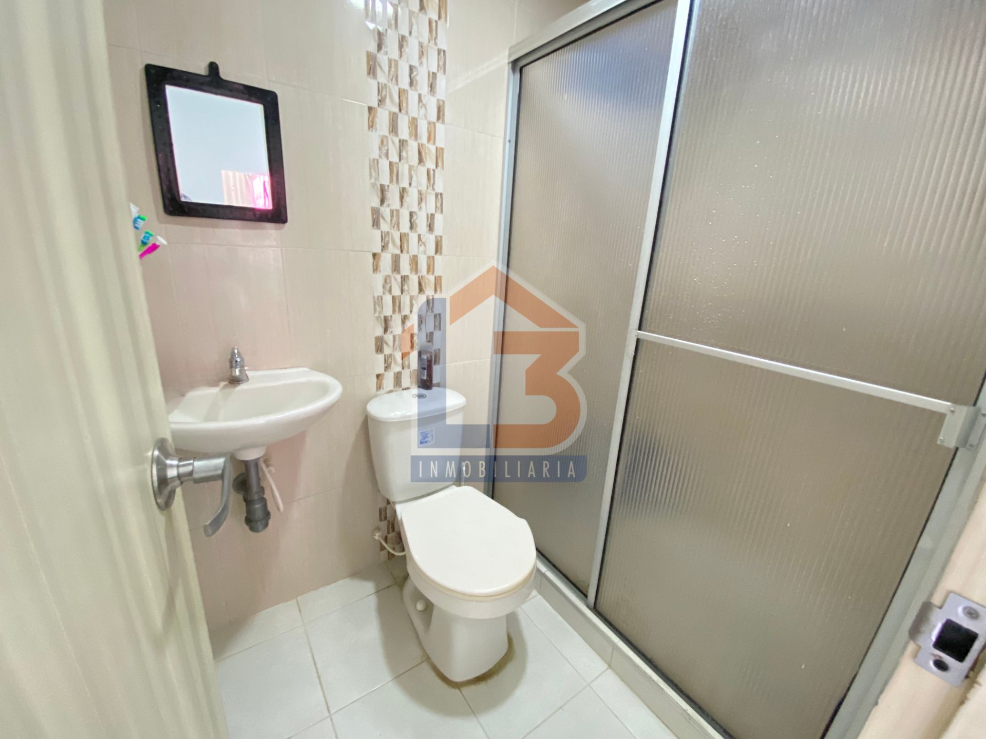 10. SE VENDE CASA PEREIRA (28).jpg