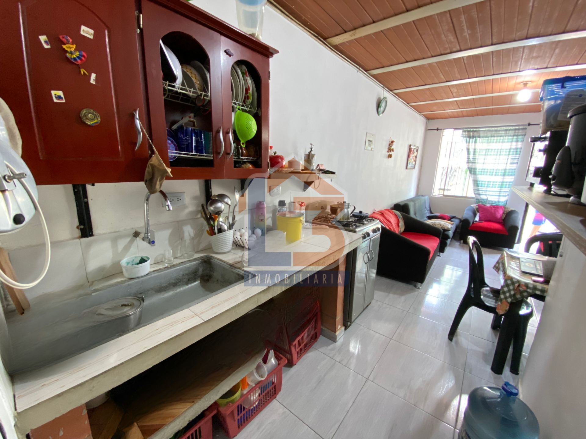 16. SE VENDE CASA PEREIRA (7).jpg