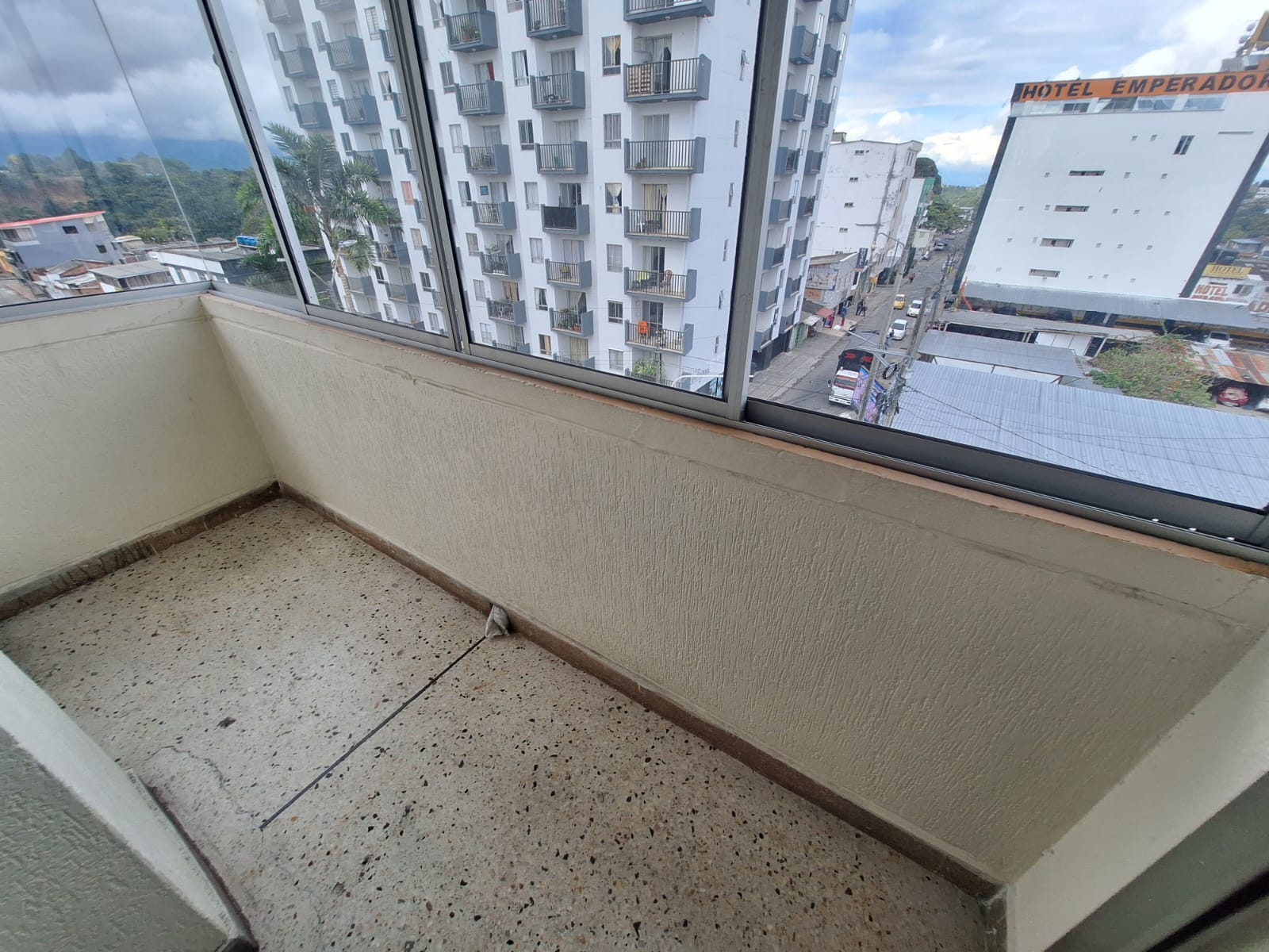 SE VENDE APTO EN EL CENTRO 15..jpg