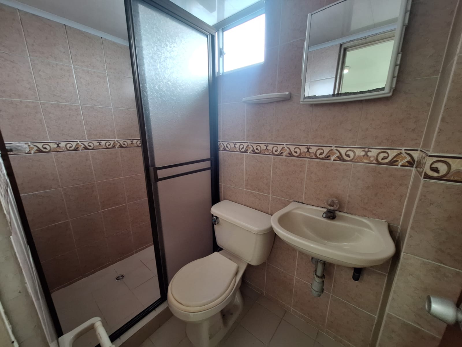 SE VENDE APTO EN EL CENTRO 25..jpg