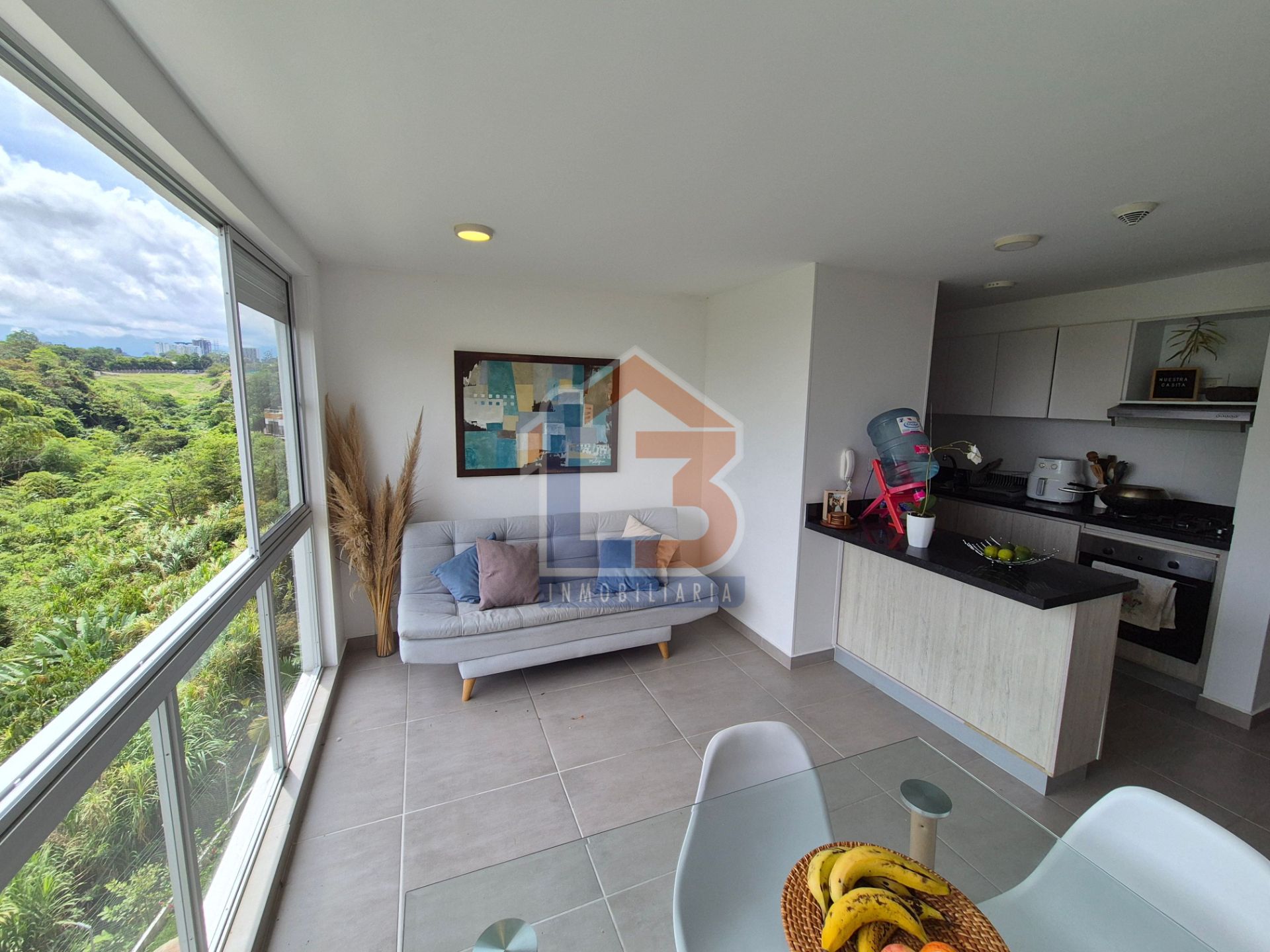 SE VENDE APTO EN AV. 19 NORTE (3).jpg