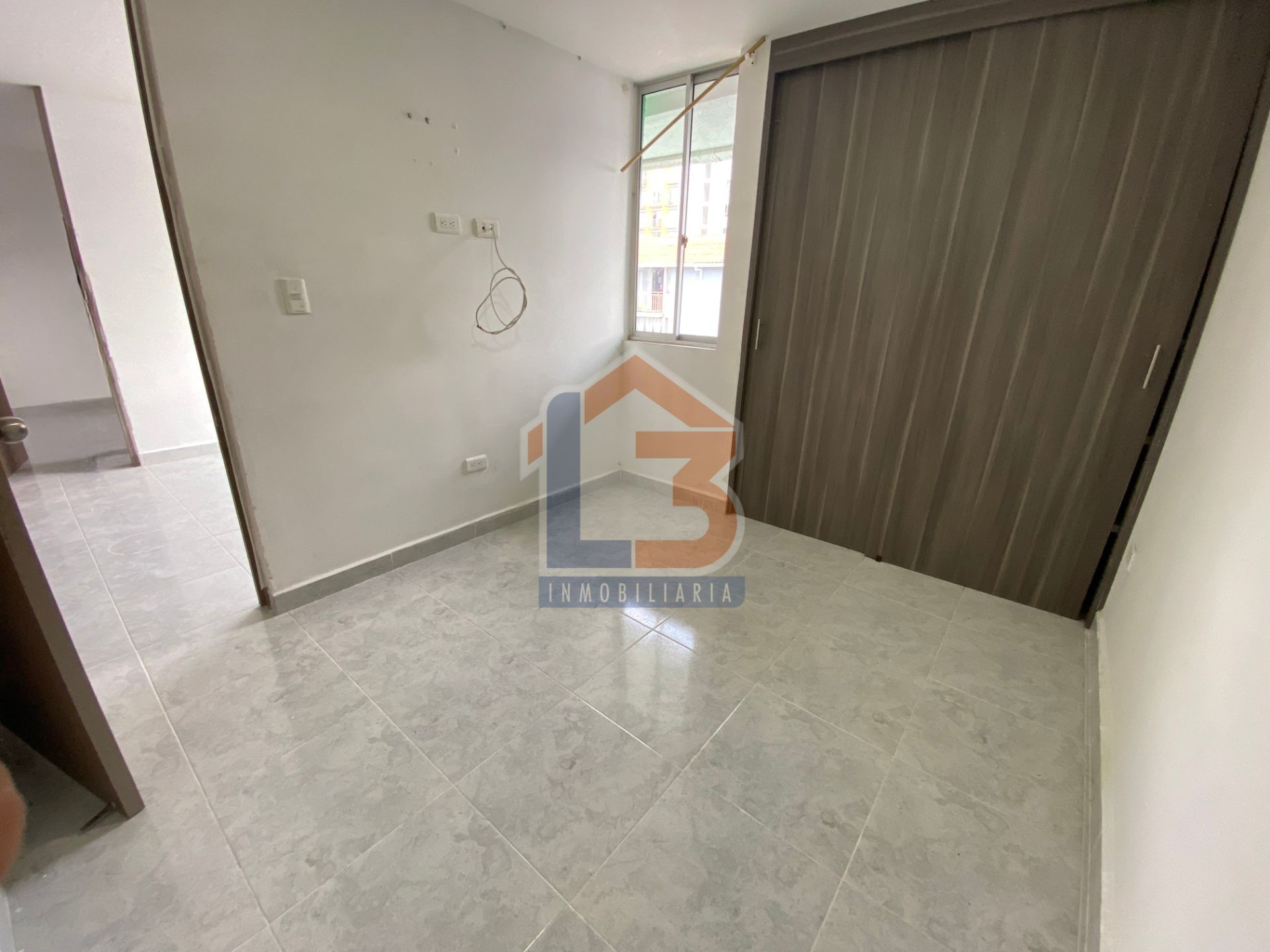 SE VENDE APTO EN EL SUR (6).jpg
