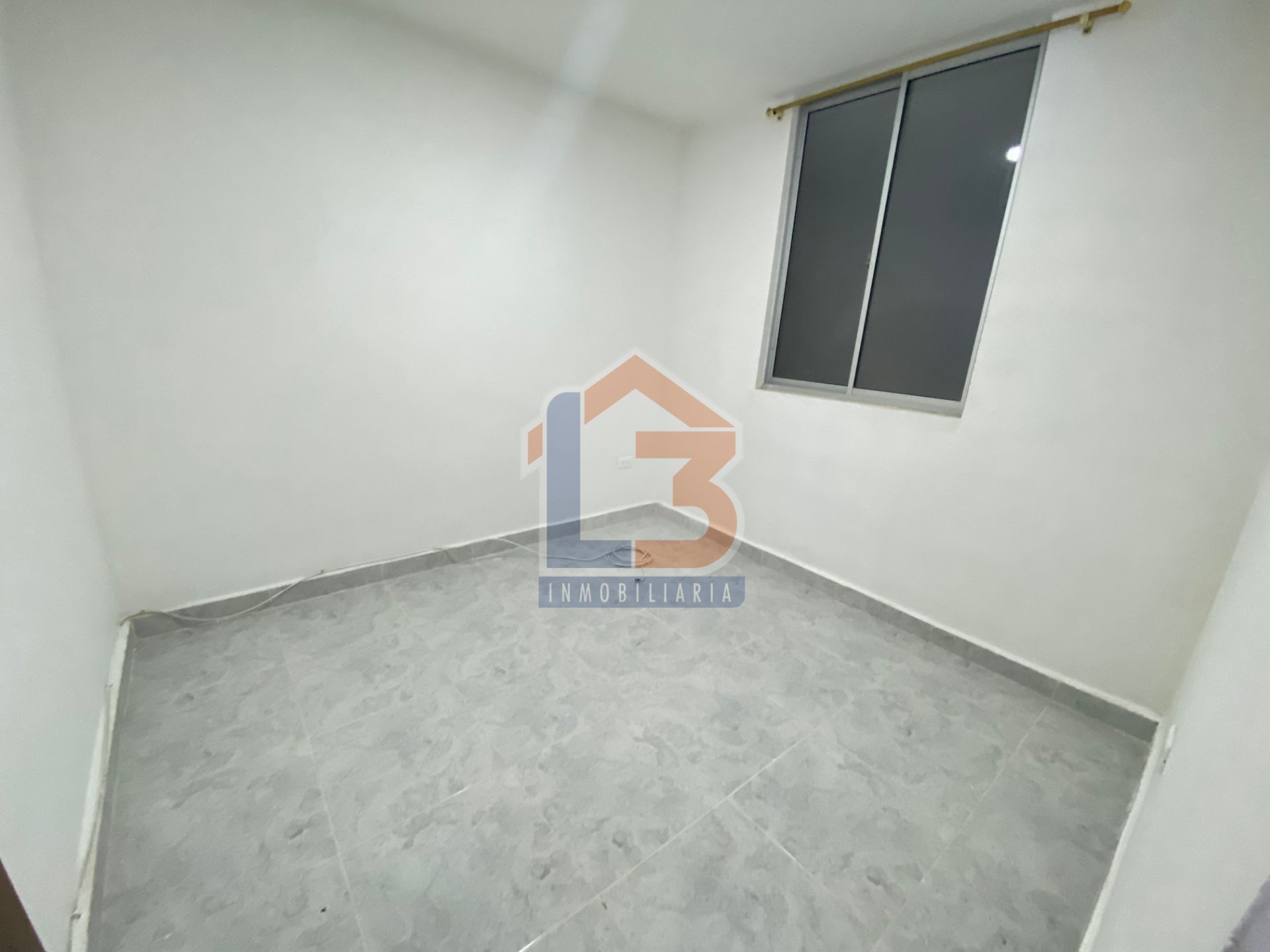 SE VENDE APTO EN EL SUR (11).jpg