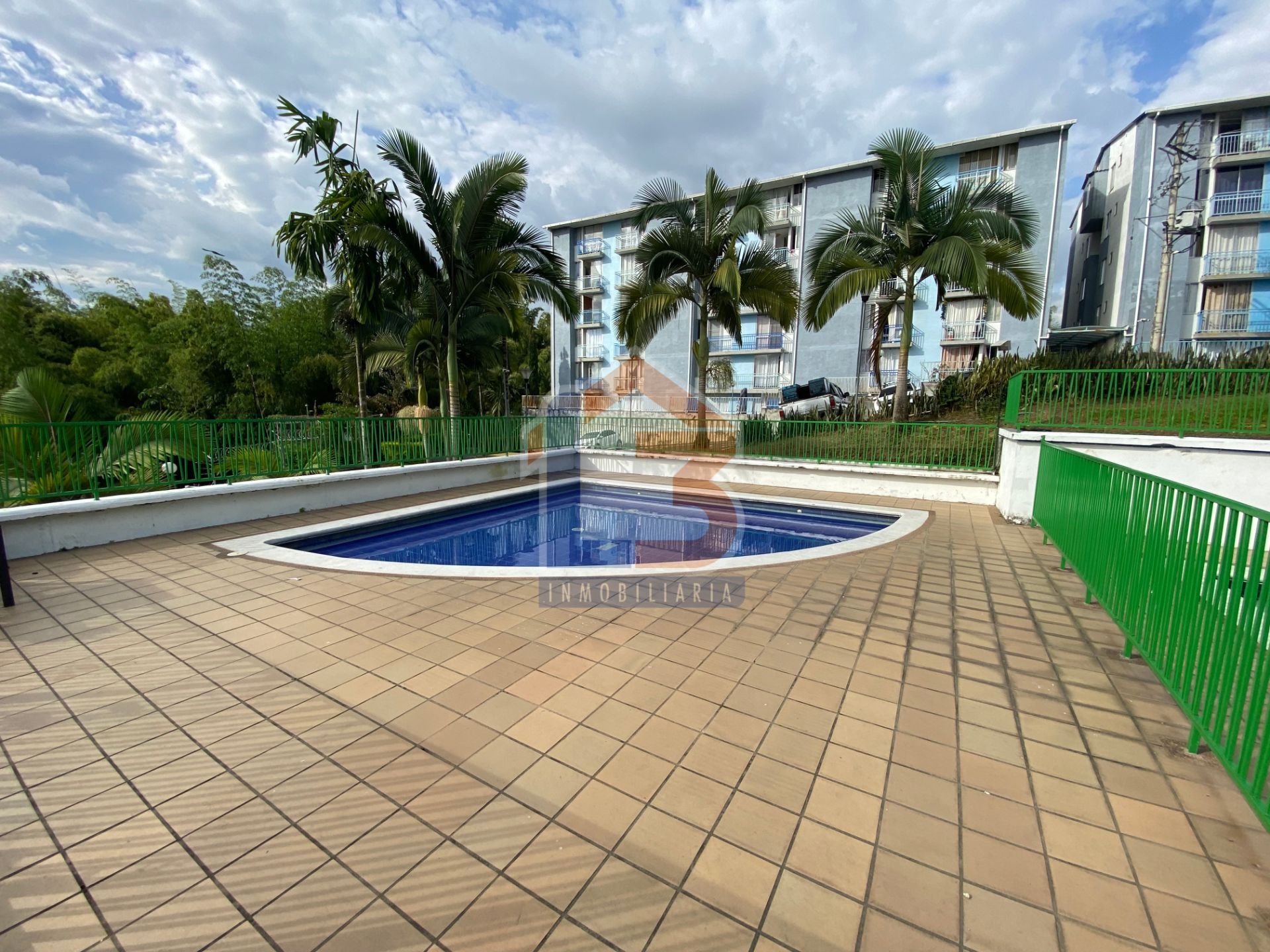 SE VENDE APTO EN EL SUR (24).jpg
