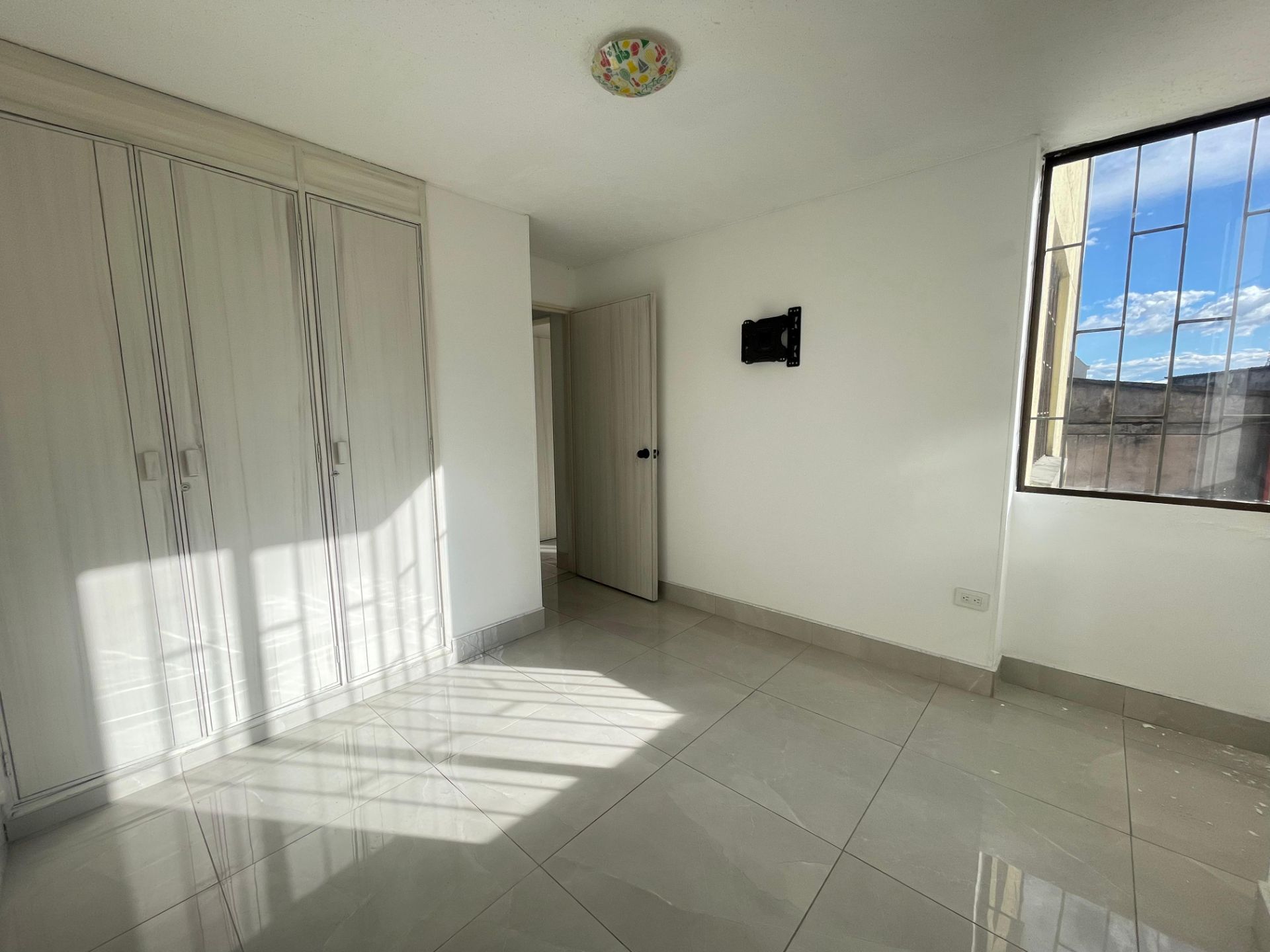 18. EDIFICIO SAN REMO (21).jpeg