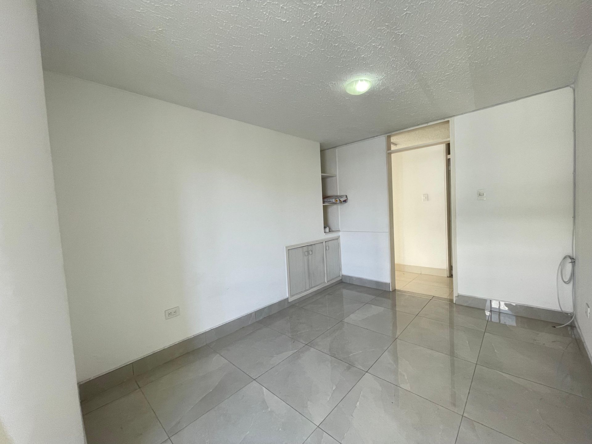 16. EDIFICIO SAN REMO (12).jpeg