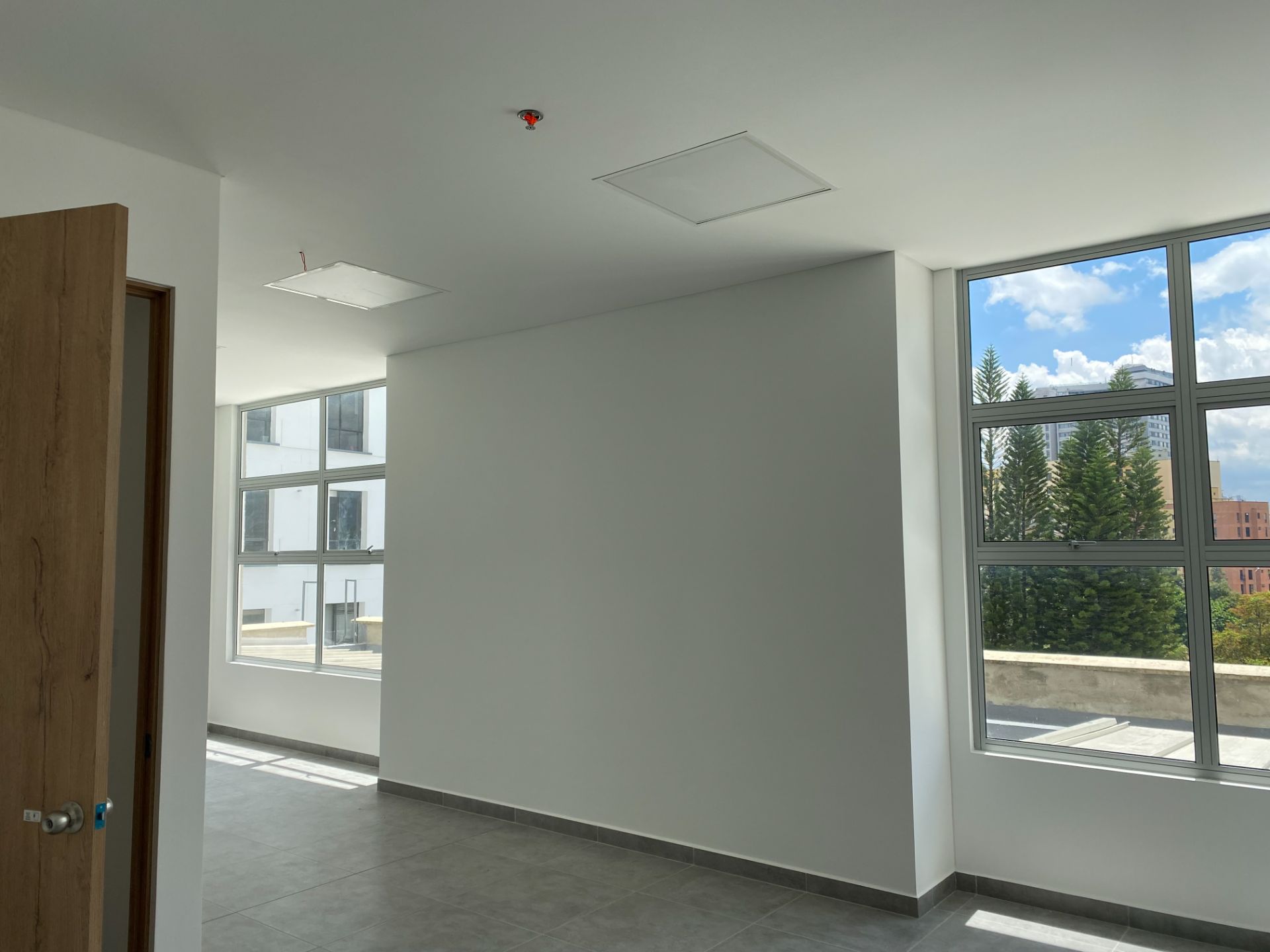 3. CONSULTORIO (2).JPG