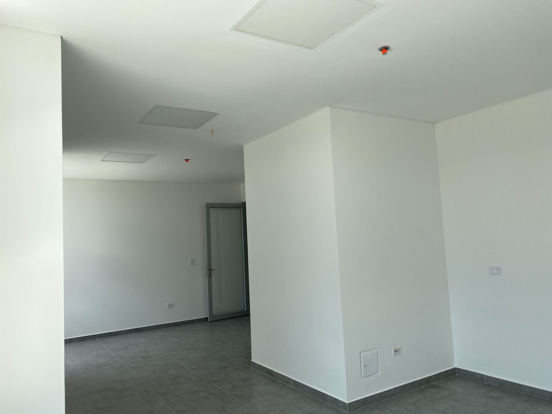 6. CONSULTORIO (5).JPG