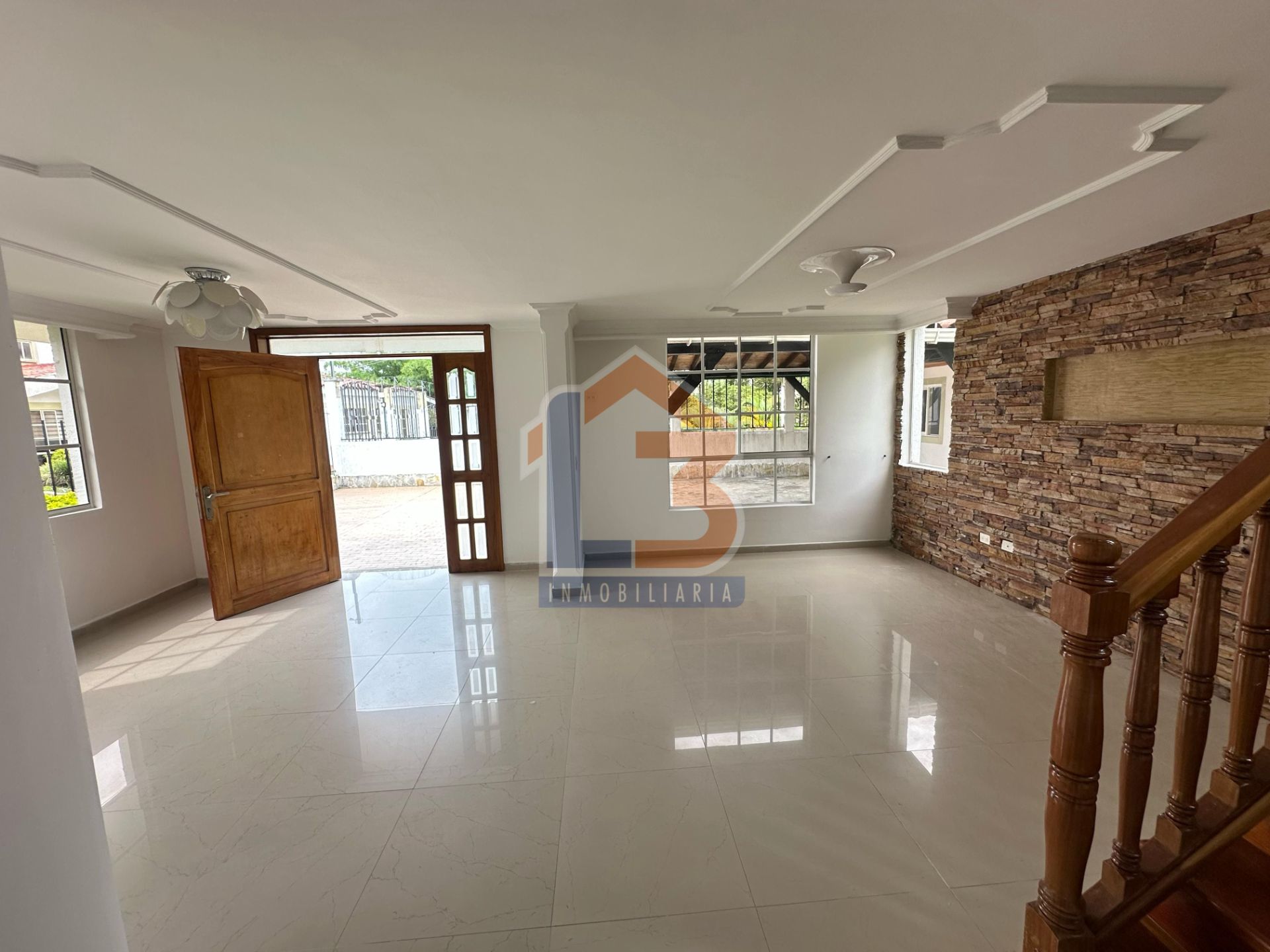 SE VENDE CASA AV. 19 NORTE  4..jpg