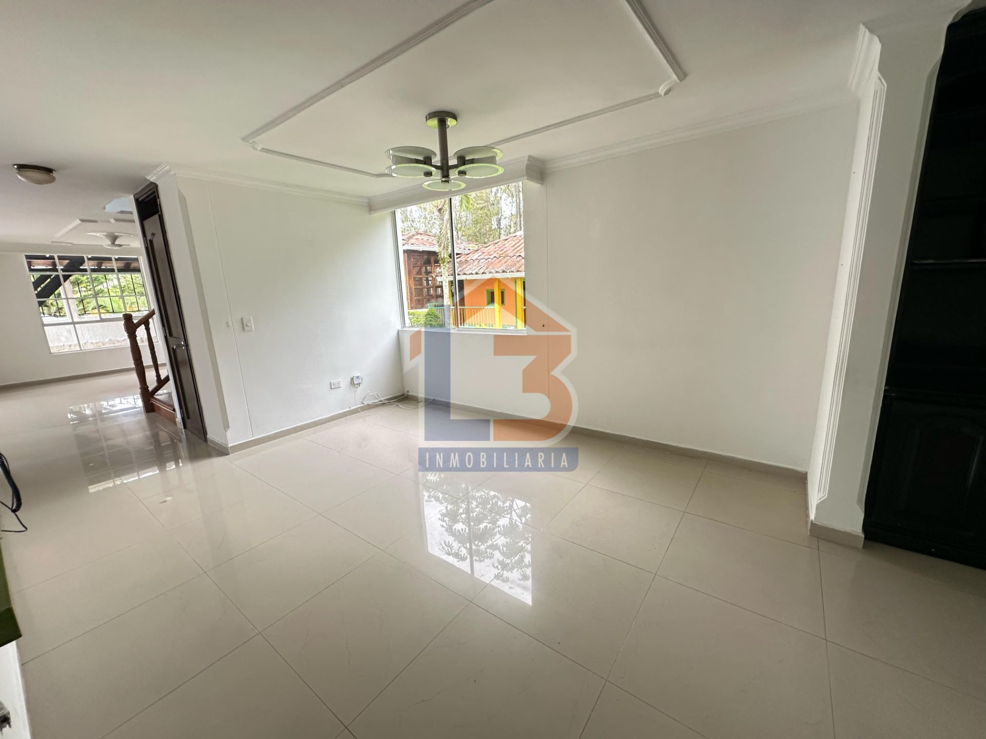 SE VENDE CASA AV. 19 NORTE  5..jpg