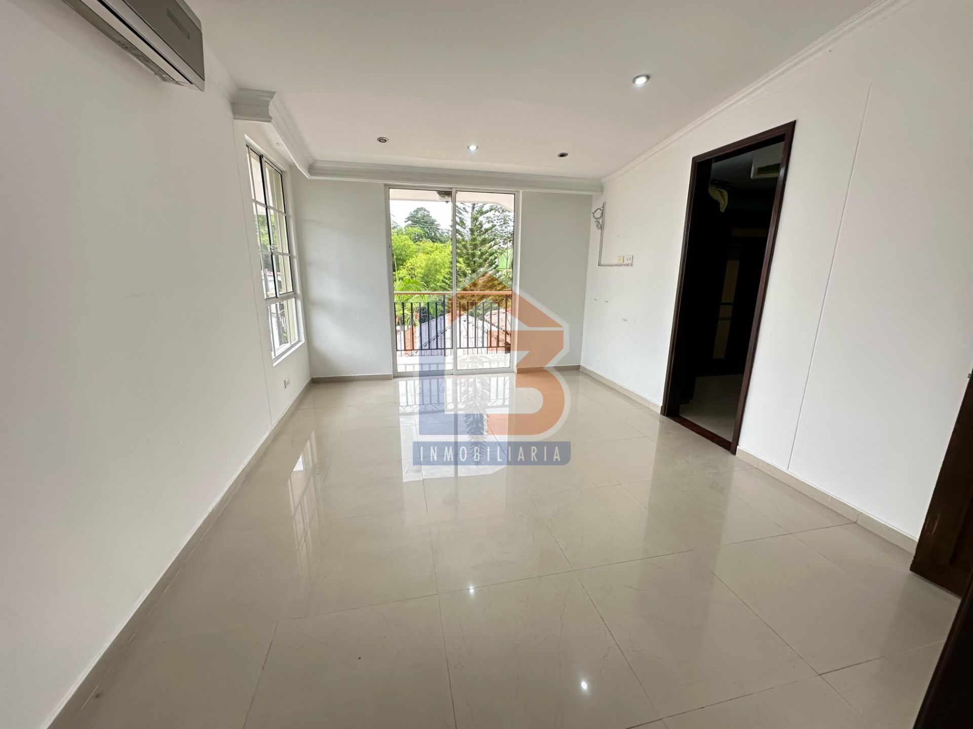 SE VENDE CASA AV. 19 NORTE  10..jpg