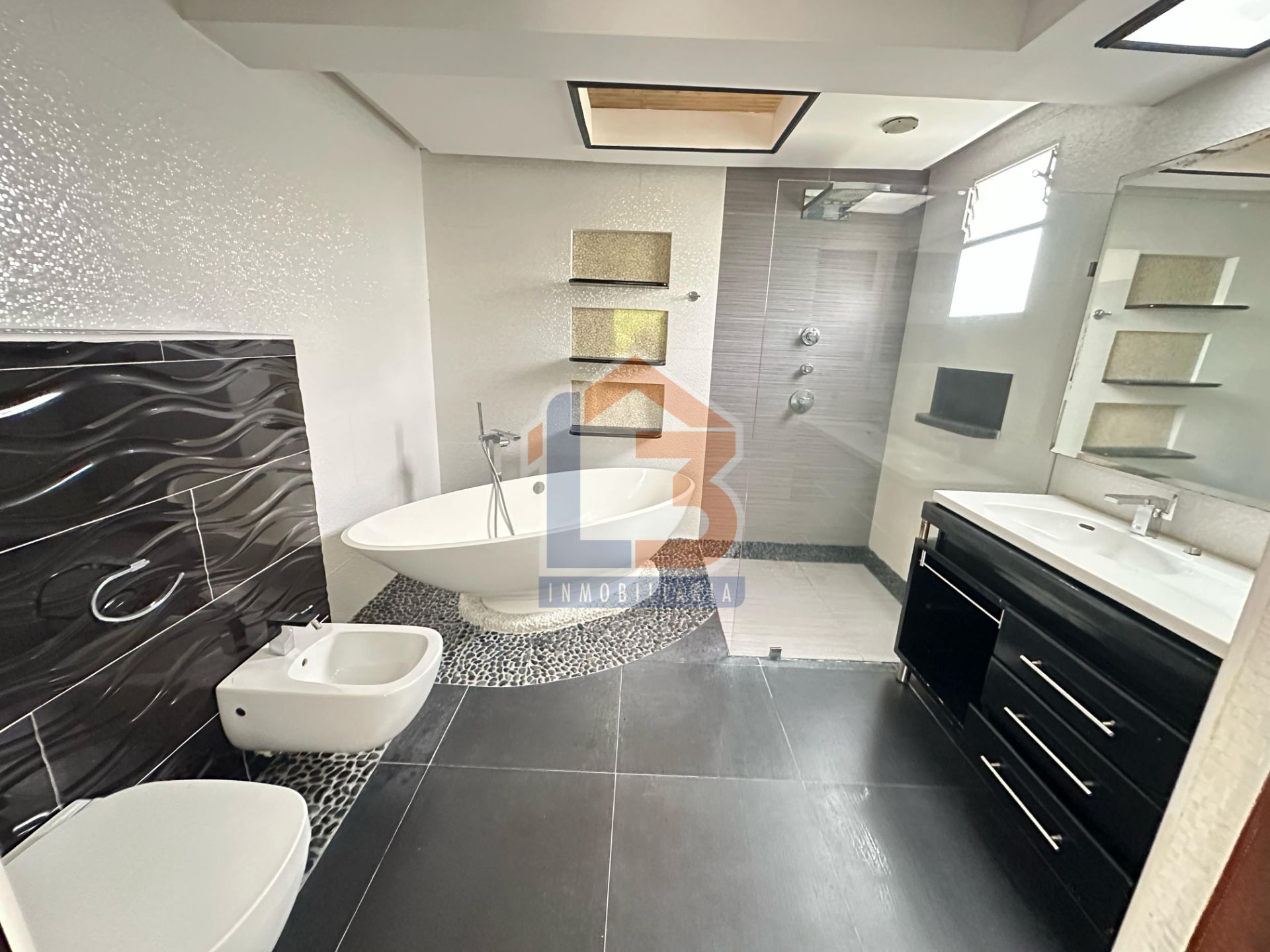 SE VENDE CASA AV. 19 NORTE  13..jpg