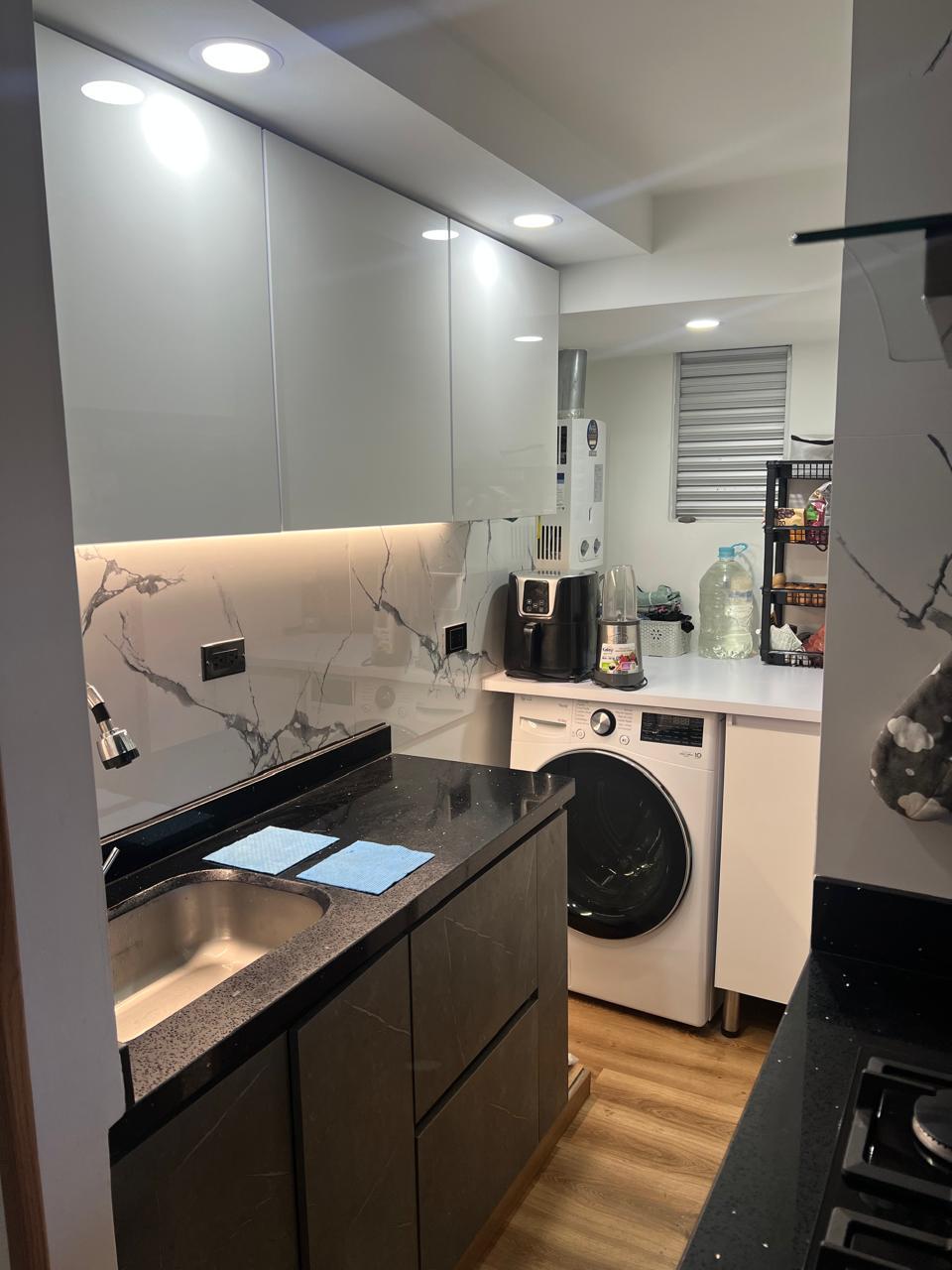 SE VENDE APTO BOGOTA (2).jpg