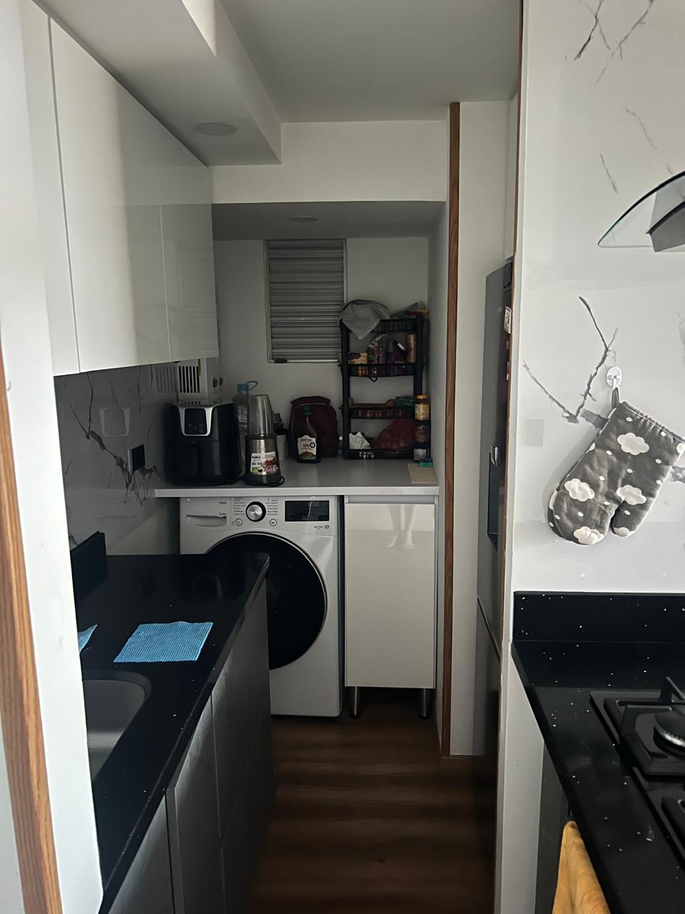 SE VENDE APTO BOGOTA (12).jpg