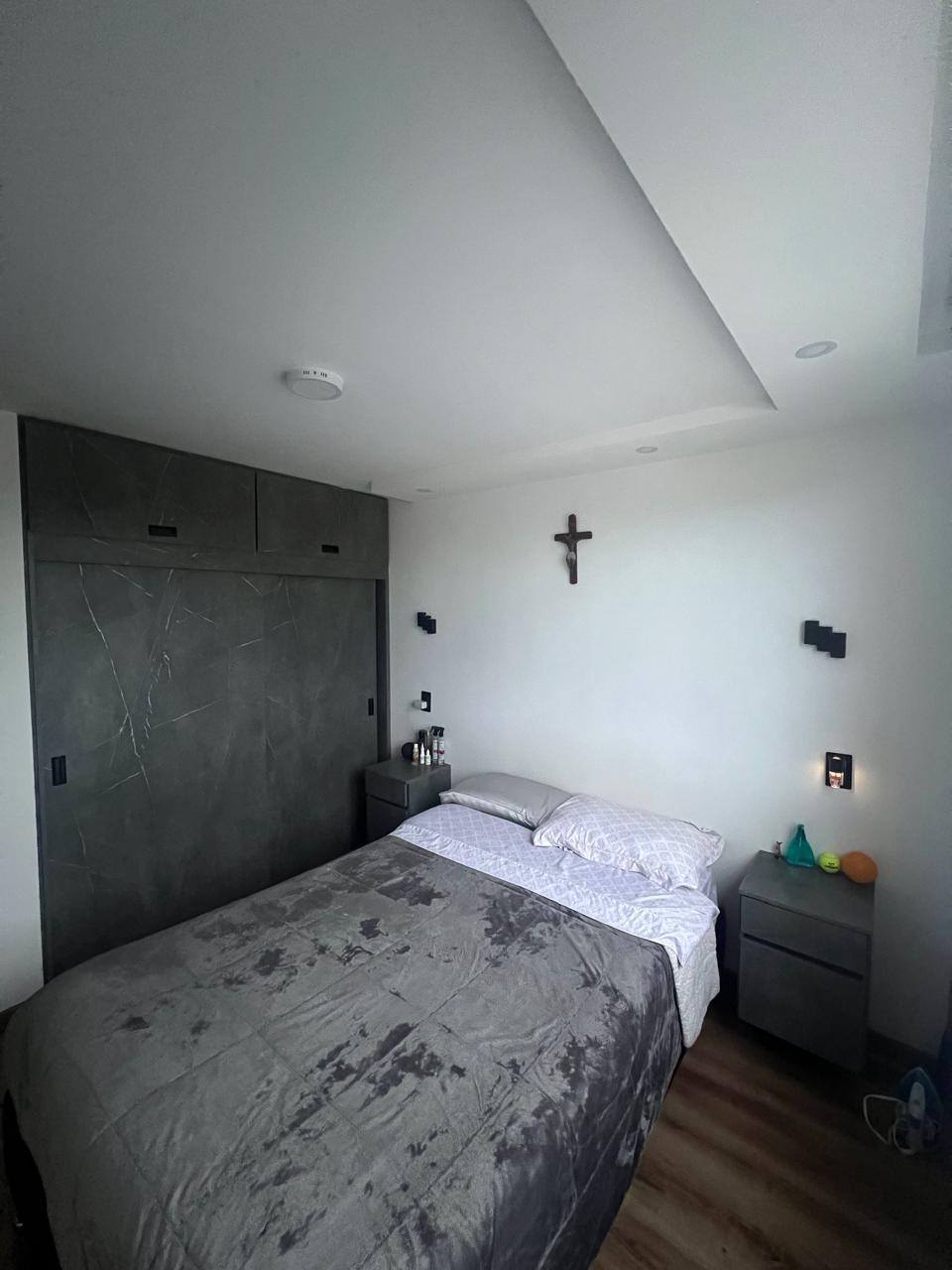 SE VENDE APTO BOGOTA (9).jpg