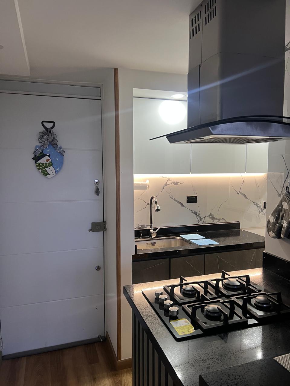 SE VENDE APTO BOGOTA (15).jpg