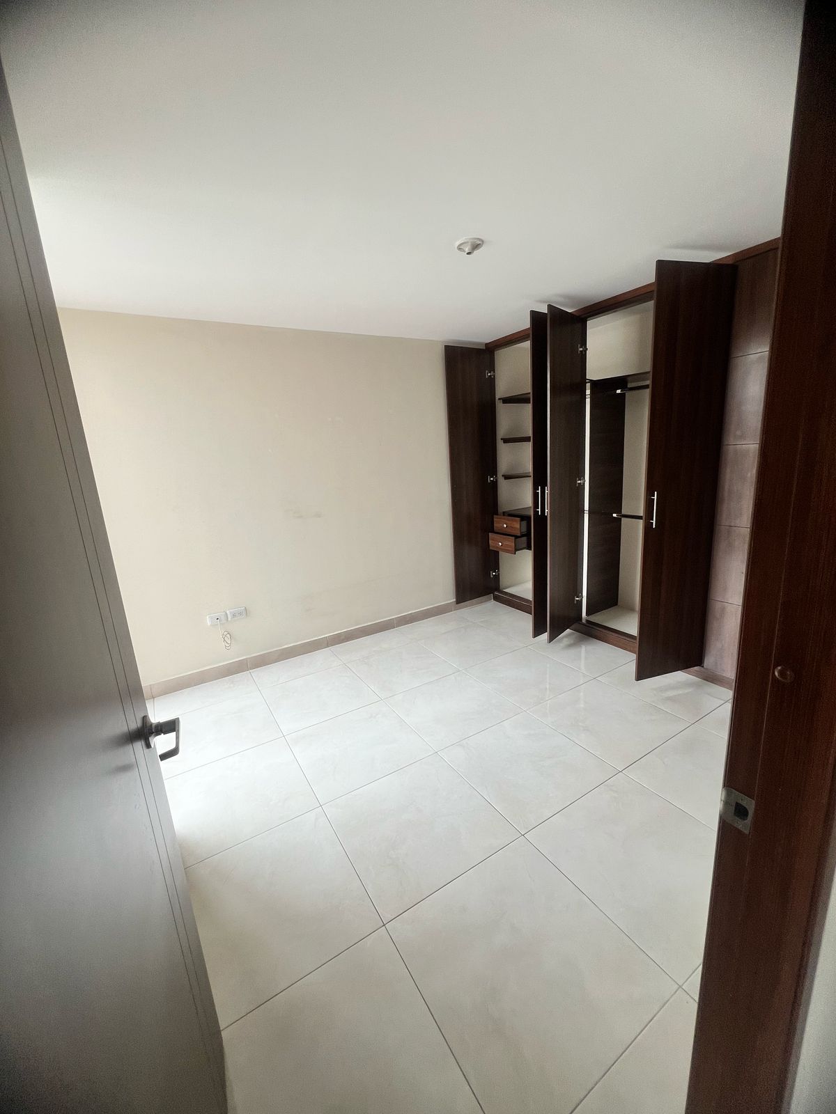 SE VENDE APTO AMERICAS PEREIRA 3..jpg