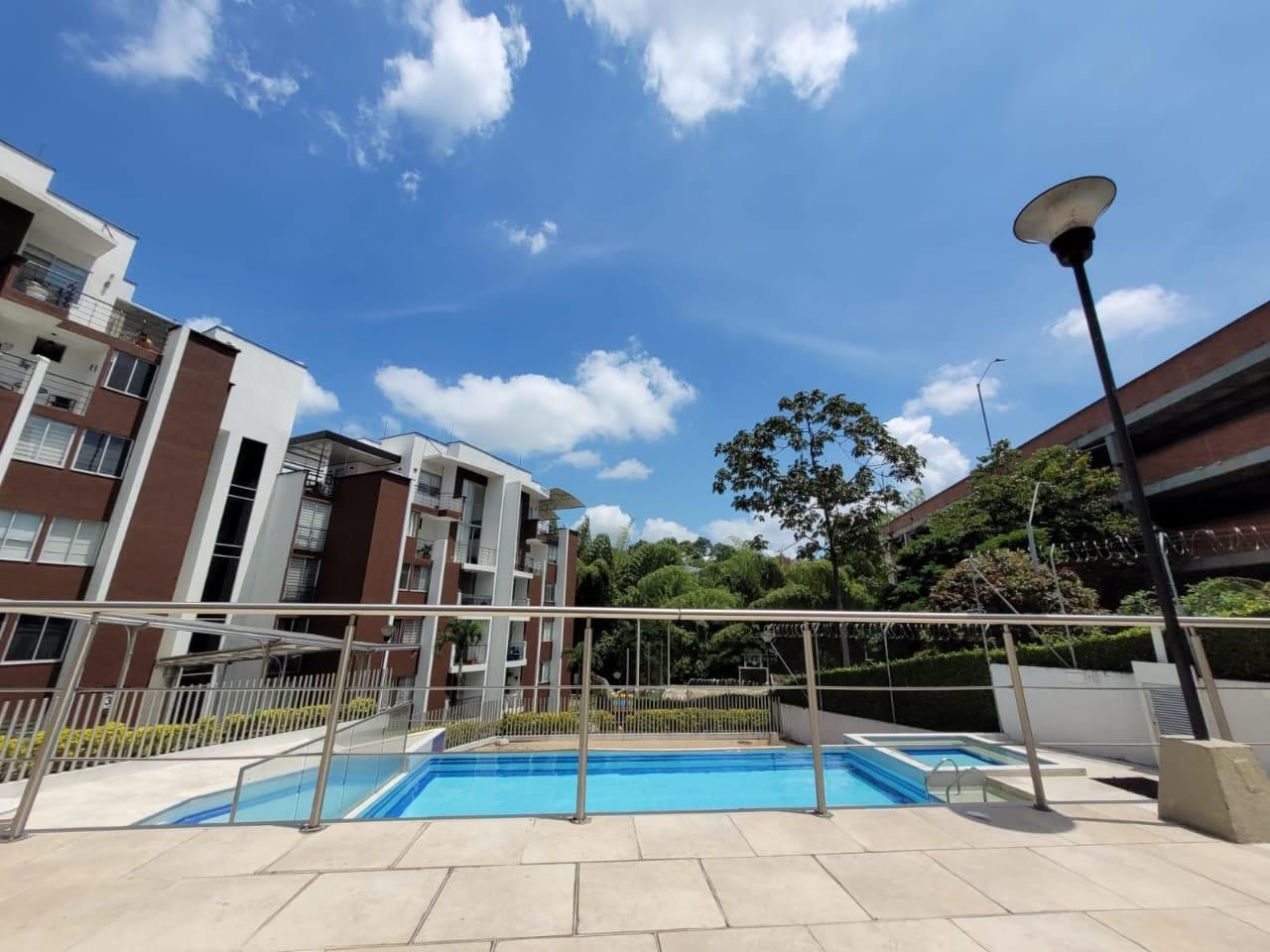 SE VENDE APTO AMERICAS PEREIRA 18..jpg