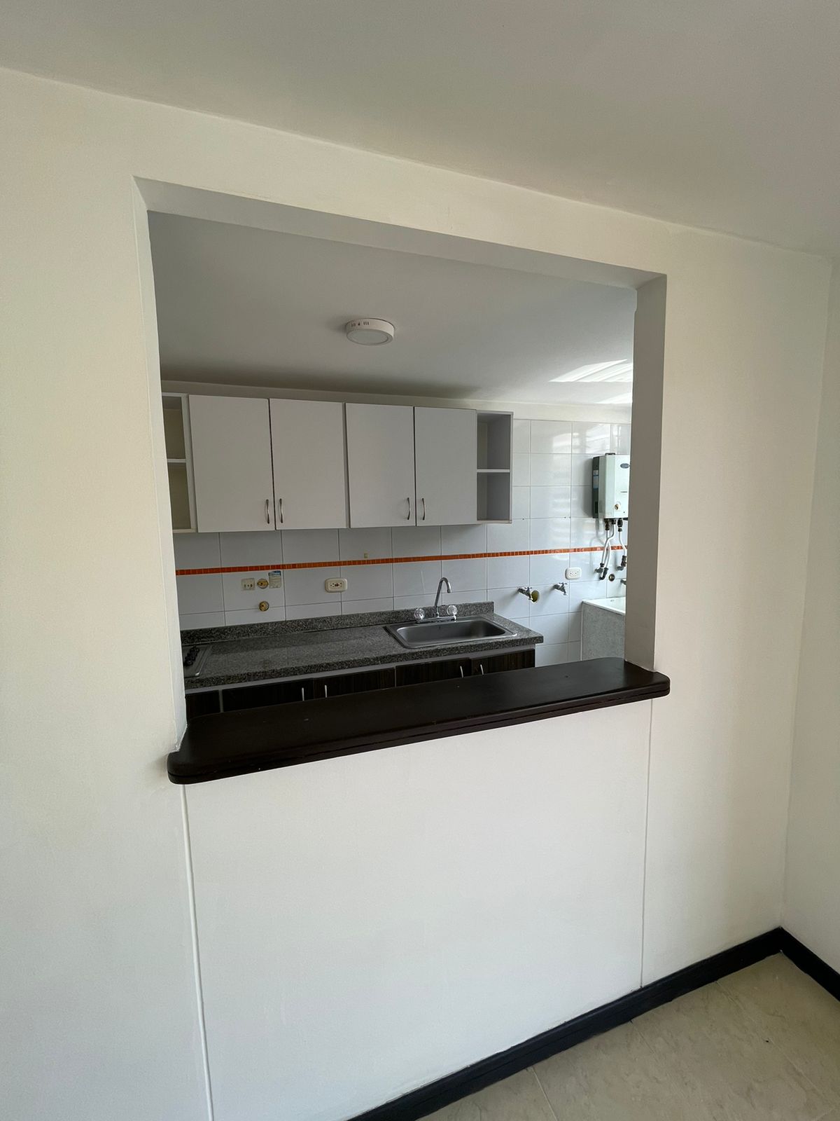 SE VENDE APTO SENDEROS DE UNICENTRO 5..jpg