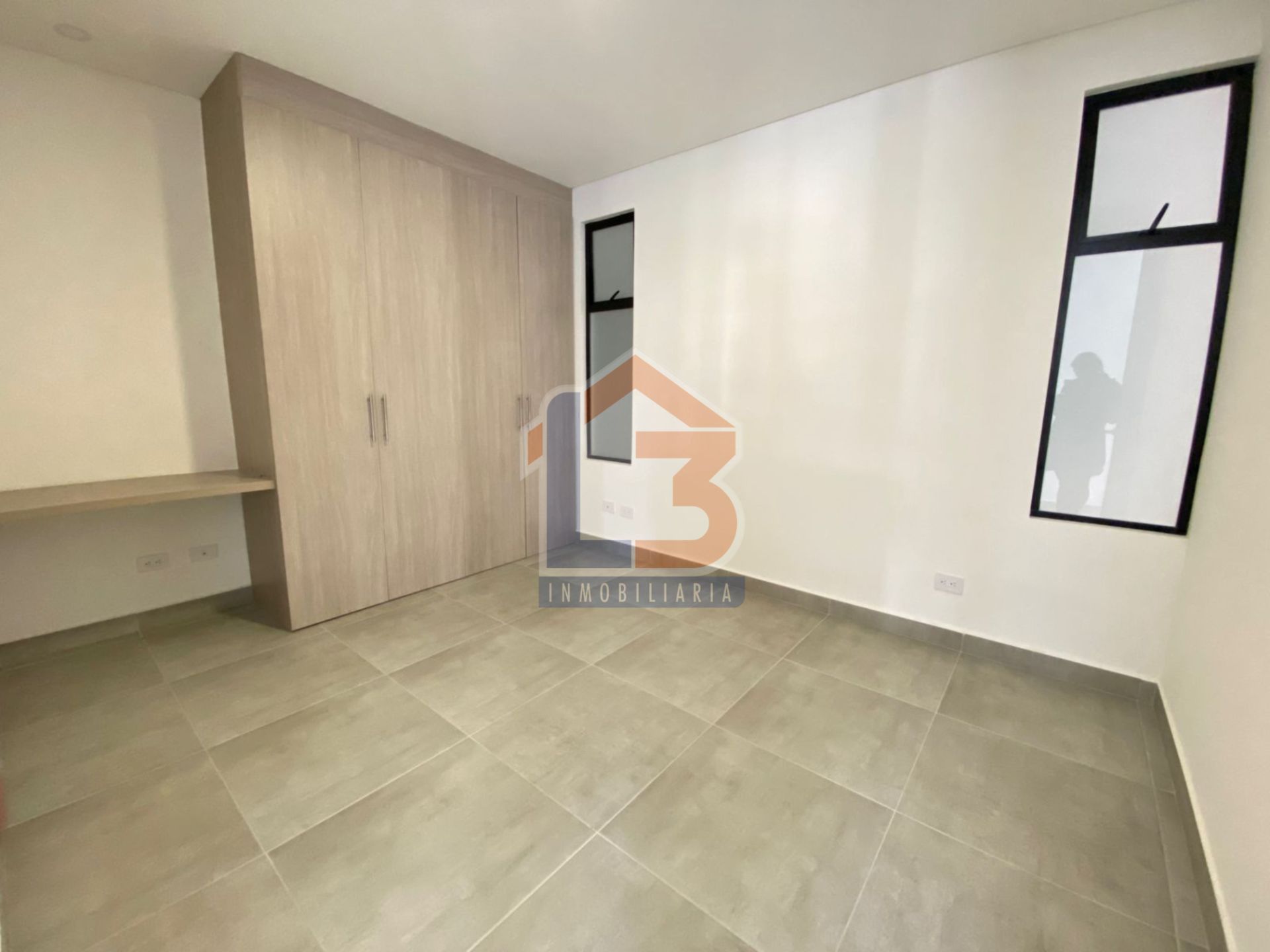 SE VENDE APTO EN EL CAIMO (17).jpg