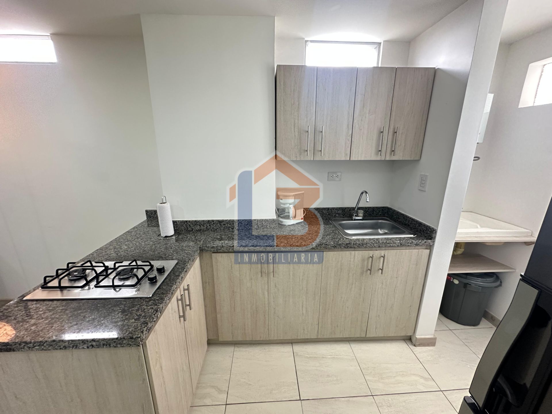 APARTAESTUDIO ORO NEGRO  (12).jpg