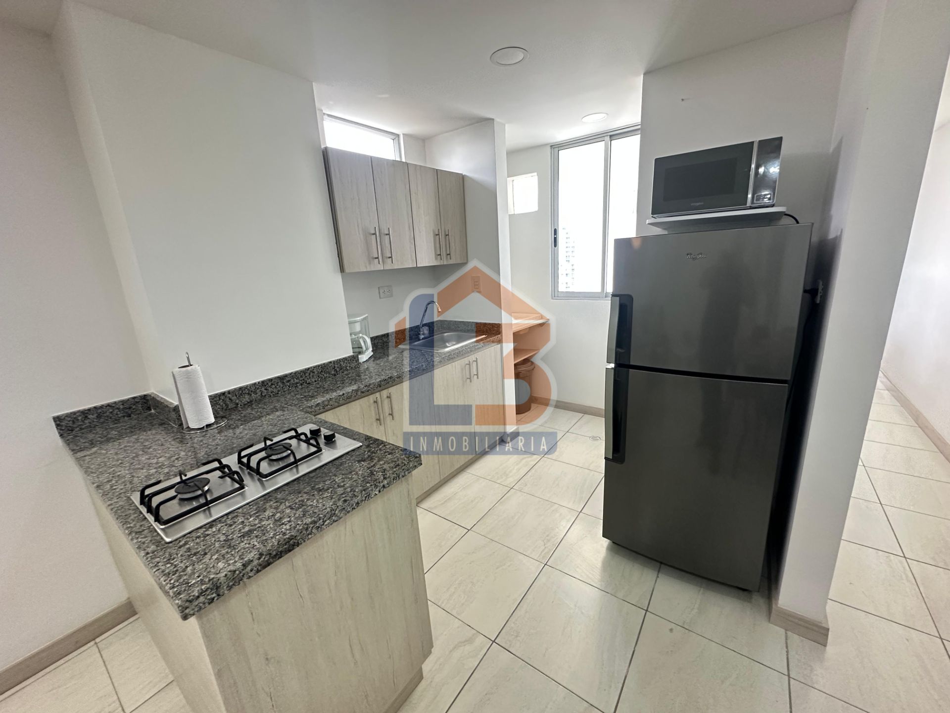 APARTAESTUDIO ORO NEGRO  (14).jpg