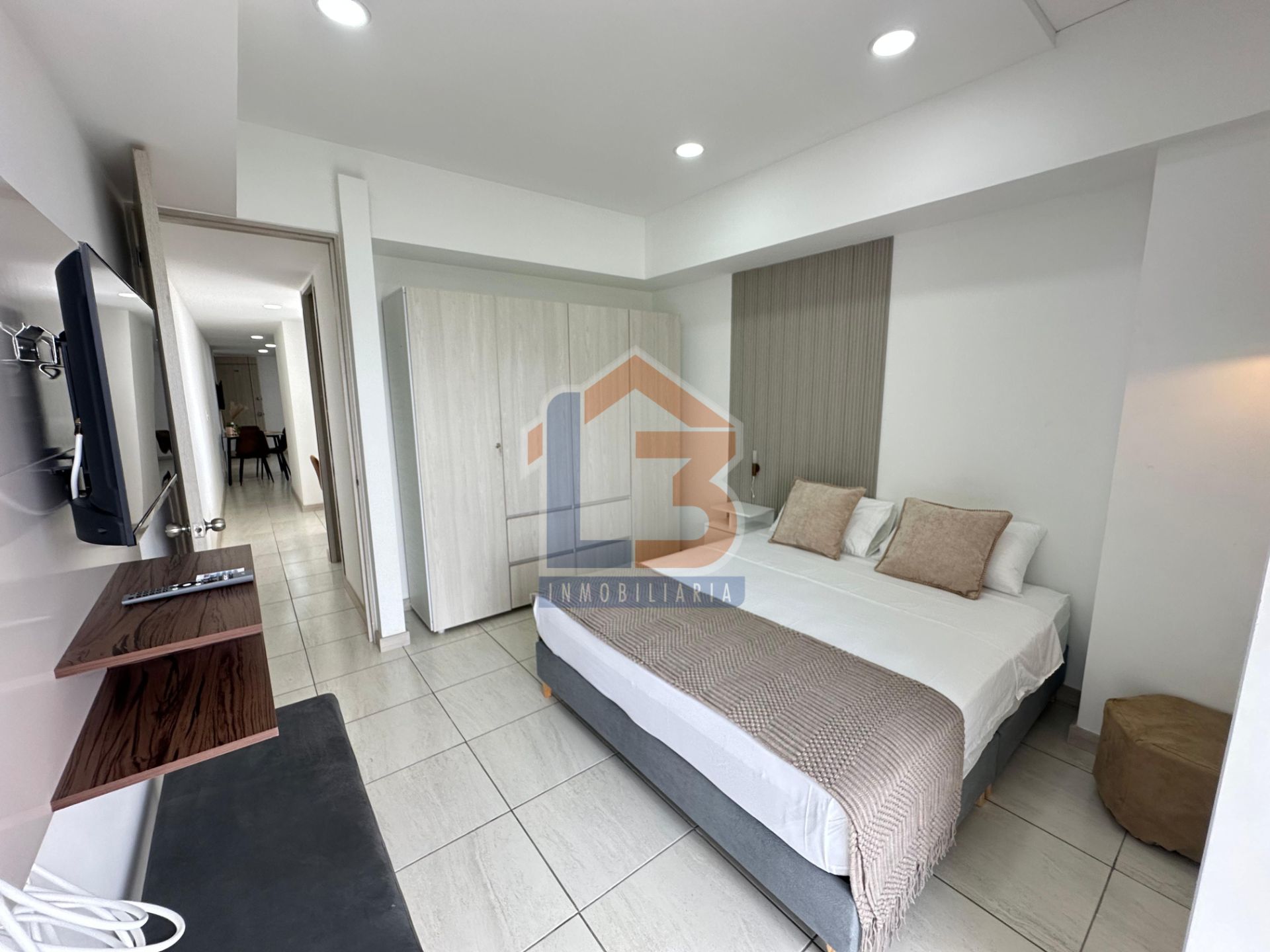 APARTAESTUDIO ORO NEGRO  (15).jpg