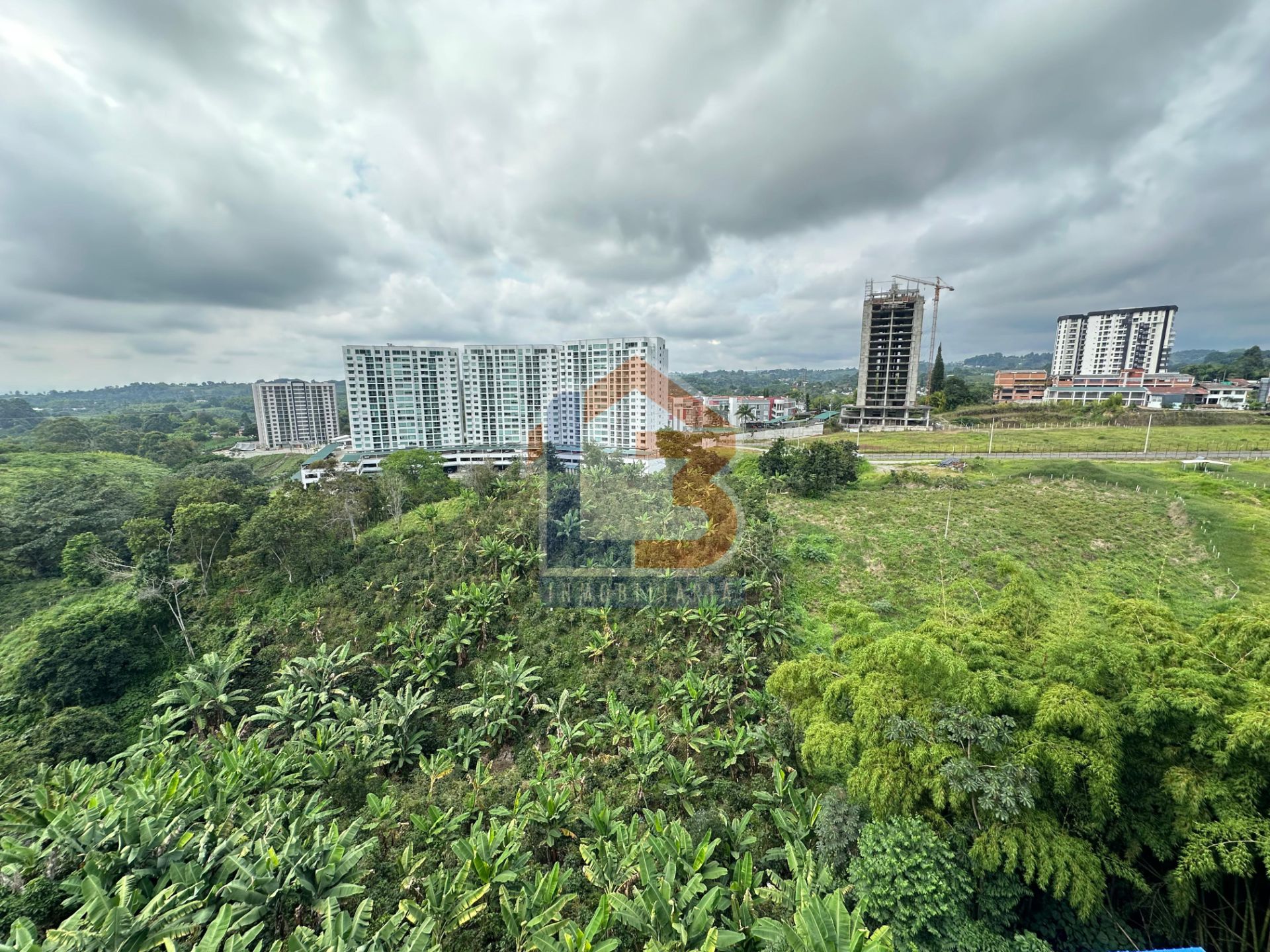 APARTAESTUDIO ORO NEGRO  (30).jpg