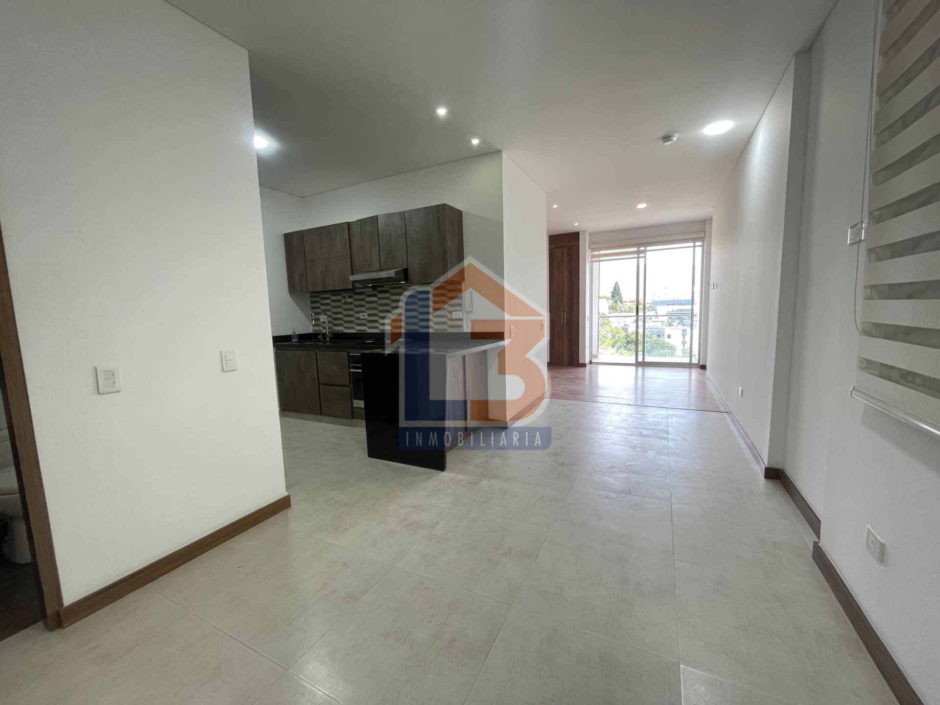 APARTA SUITE NUEVA CECILIA  (1).jpg