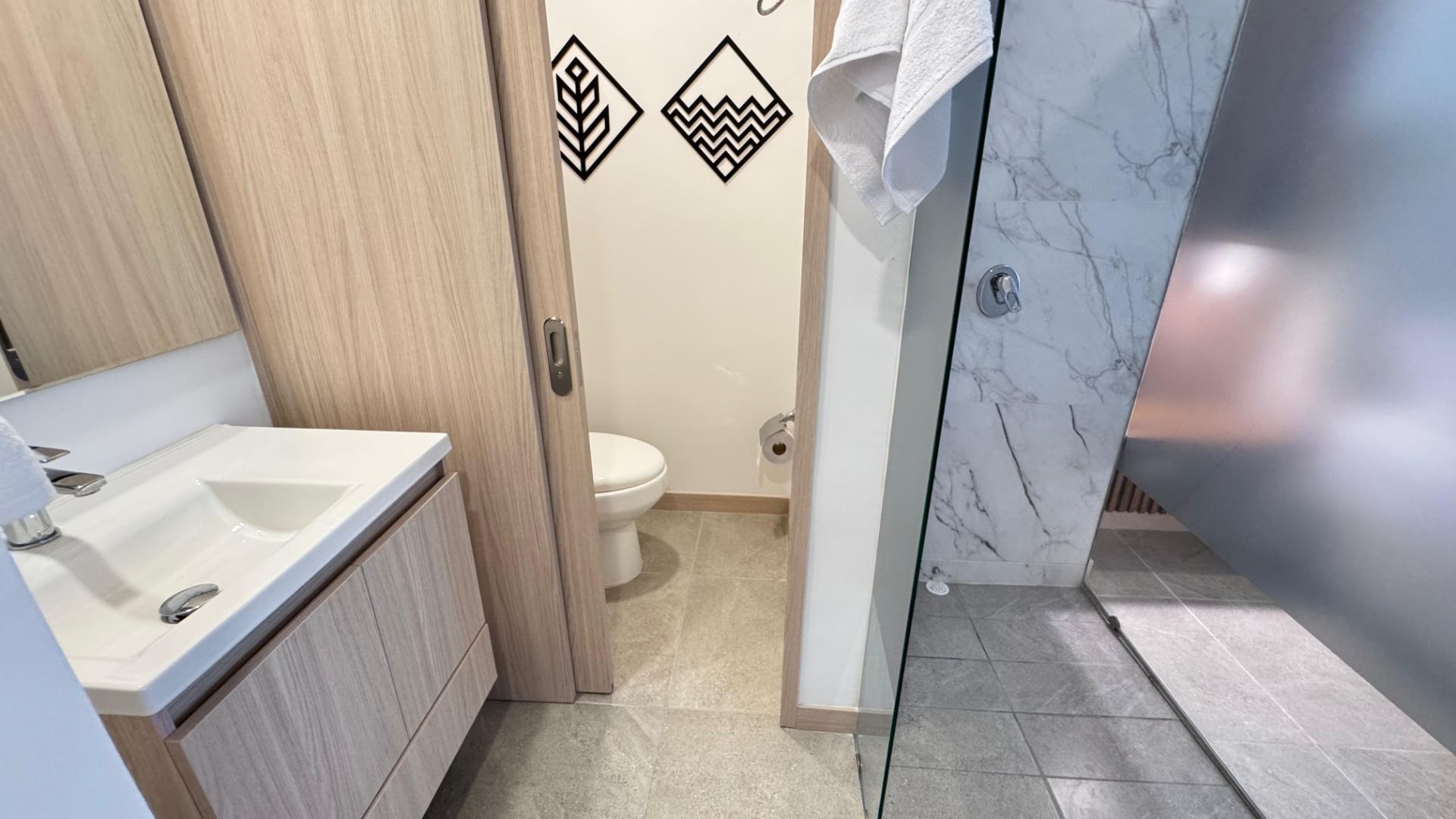 apartamento amoblado alquiler por noches armenia con piscina  (2).jpg