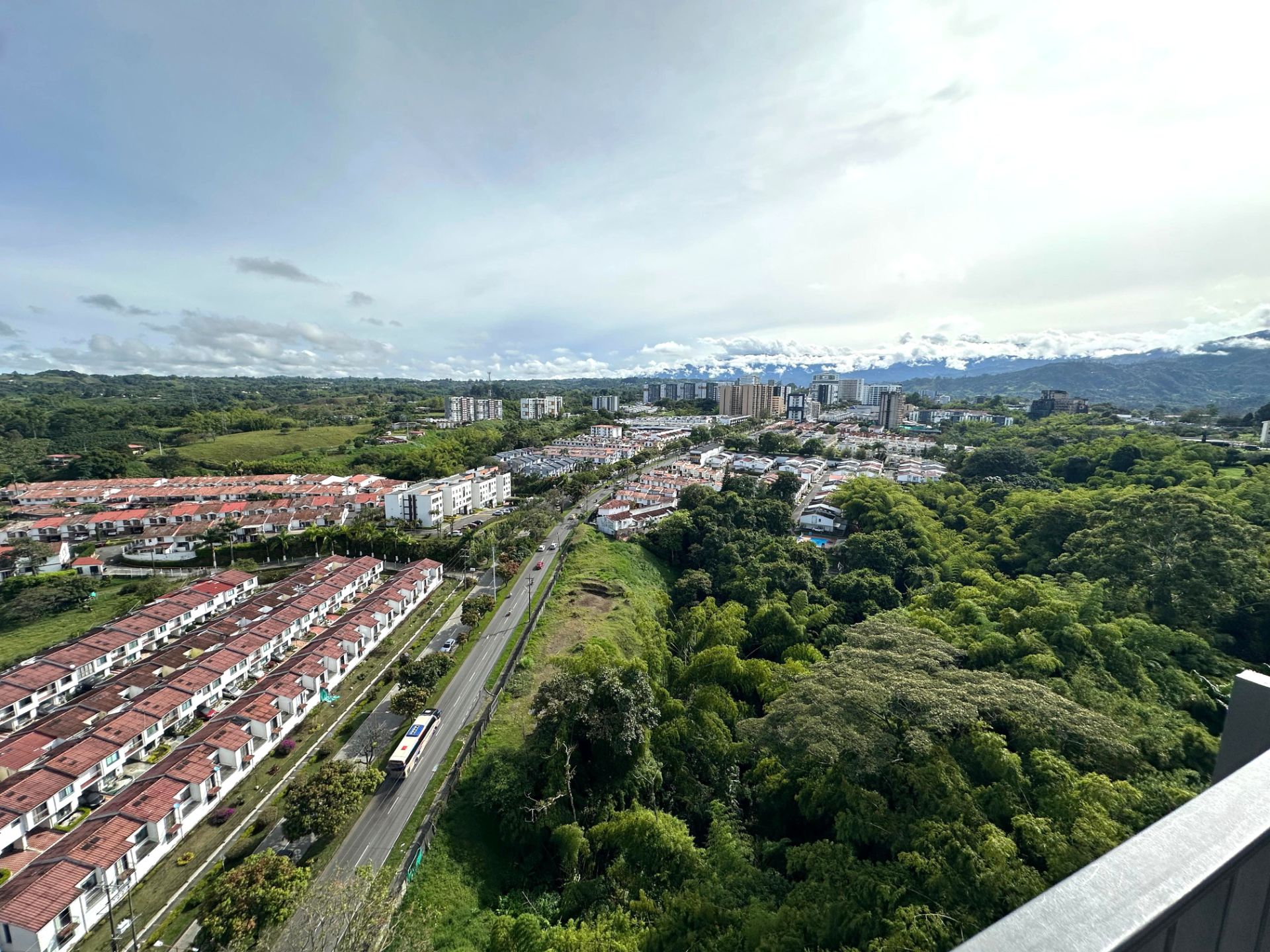 apartamento en laureles alquiler por noches y por mes  (34).jpg