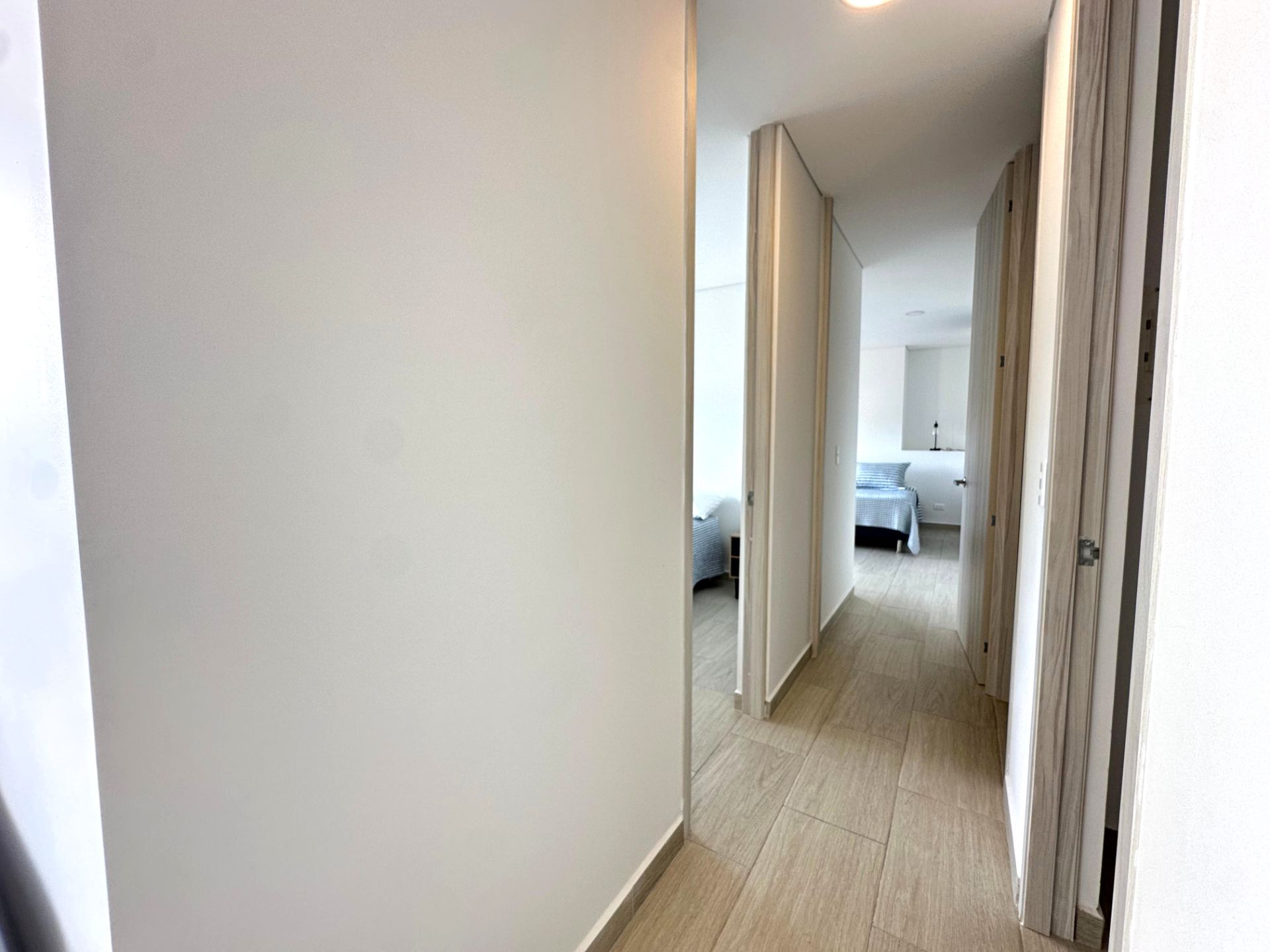 apartamento en laureles alquiler por noches y por mes  (16).jpg