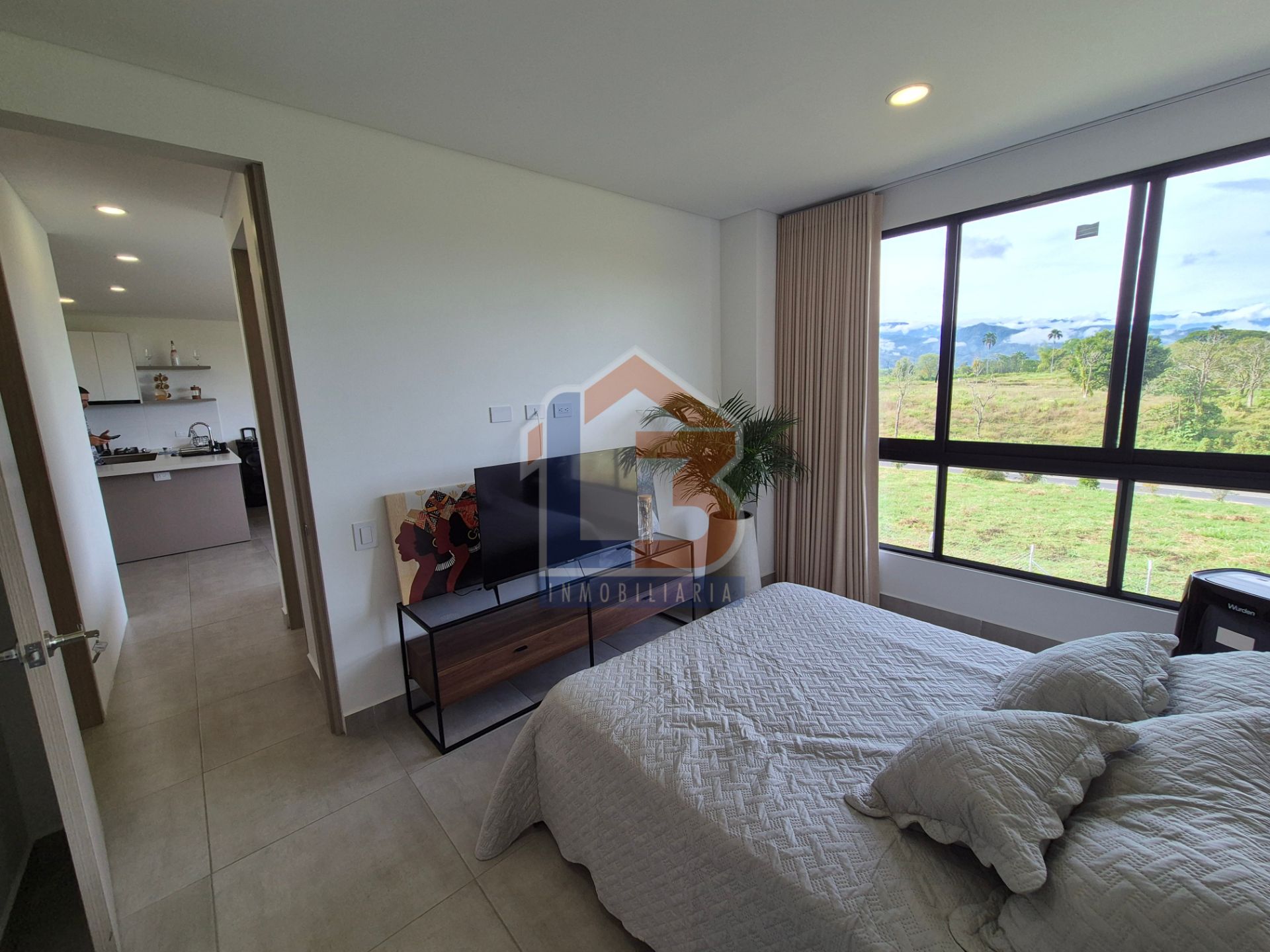 APARTASUITE VIA LA TEBAIDA (9).jpg