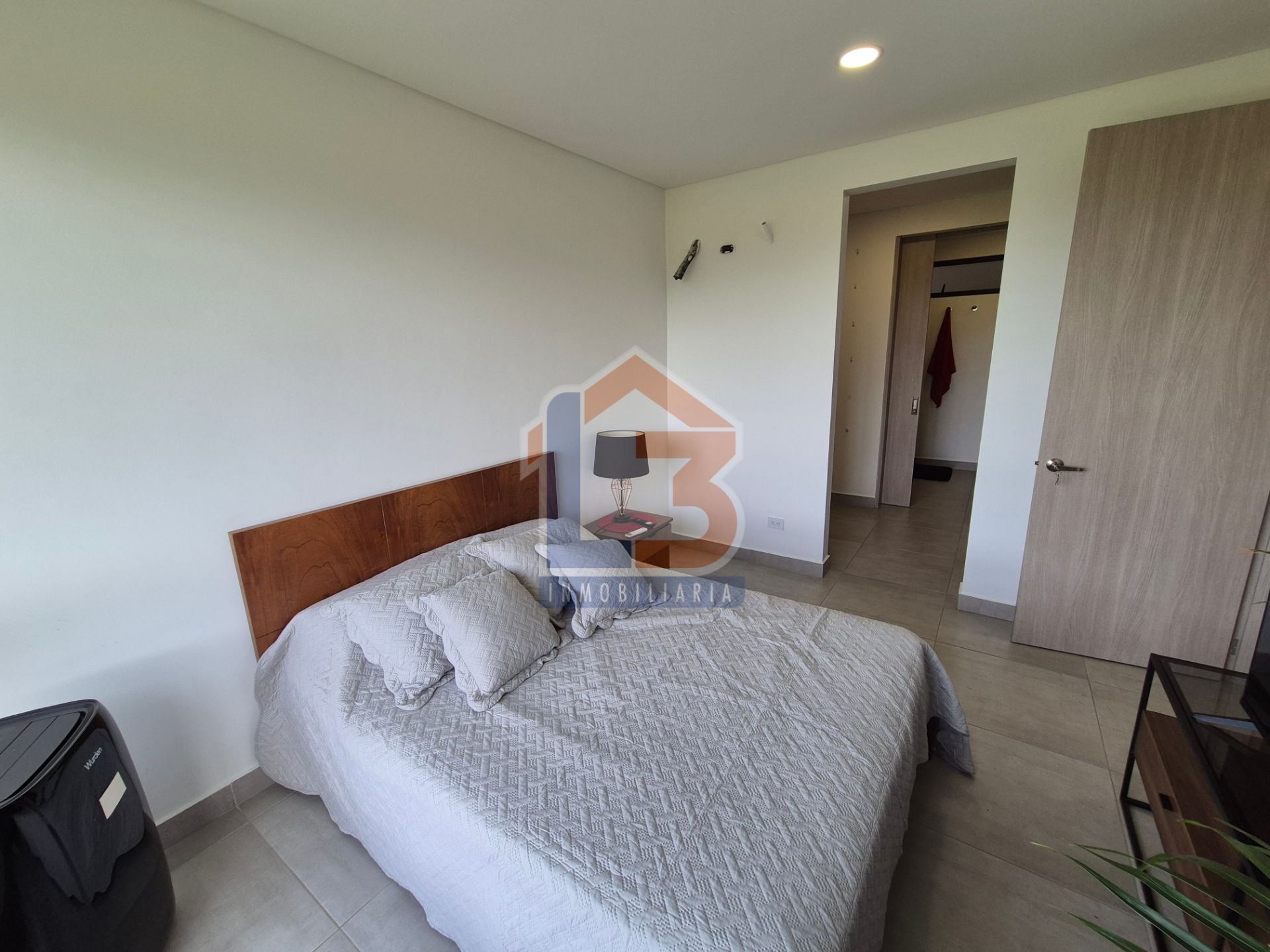 APARTASUITE VIA LA TEBAIDA (10).jpg