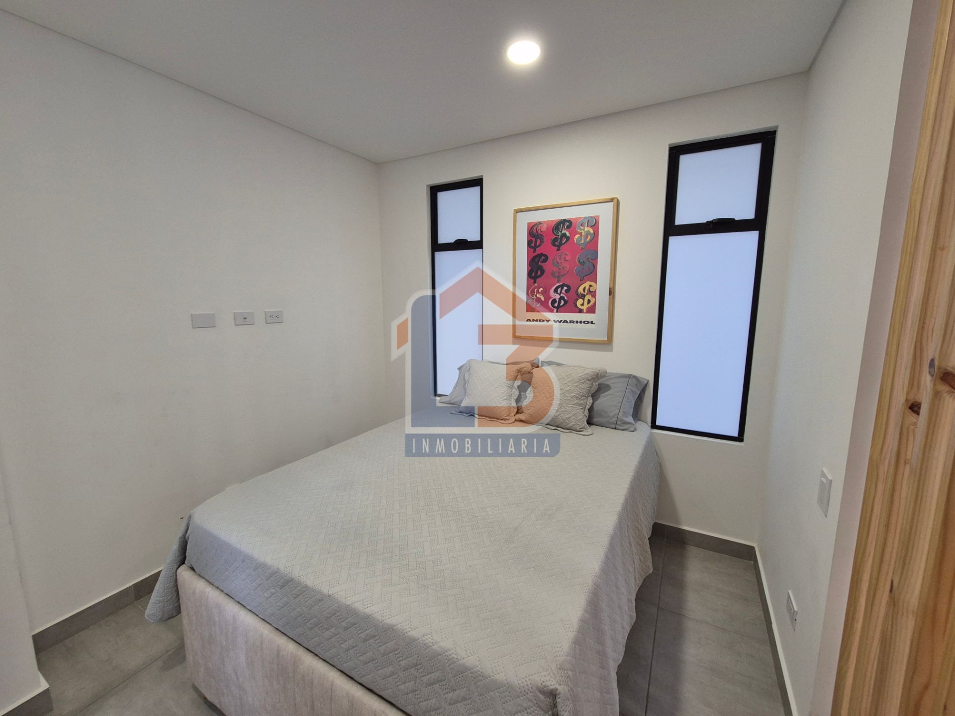 APARTASUITE VIA LA TEBAIDA (14).jpg