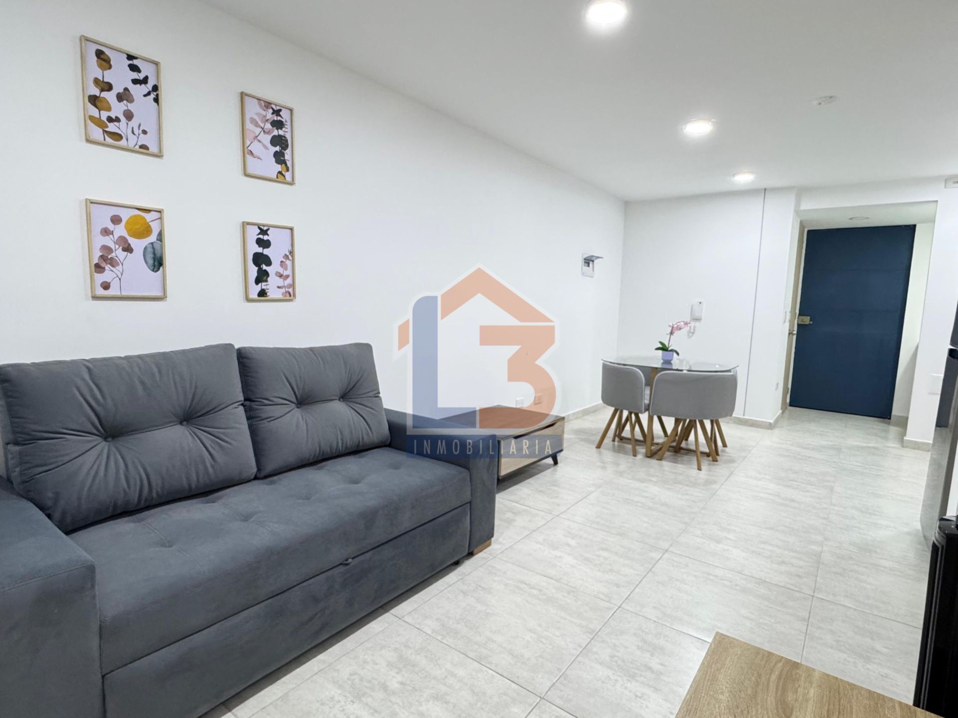 SE VENDE APARTAESTUDIO EN EL NORTE  (6).jpg