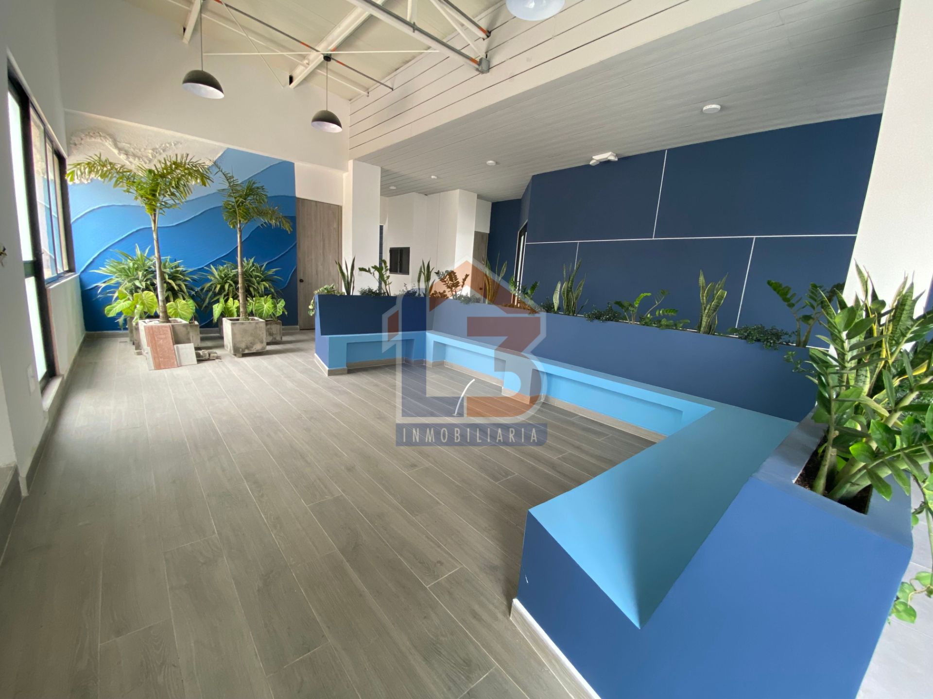 SE VENDE APARTAESTUDIO EN EL NORTE  (18).jpg