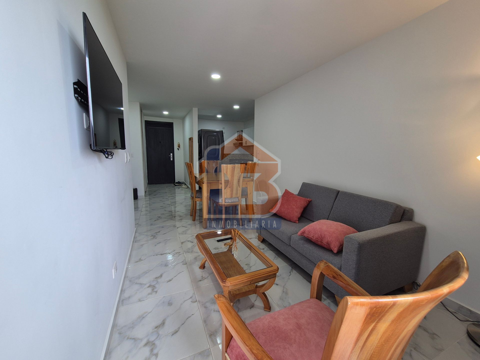 APTO ORO NEGRO  (1).jpg