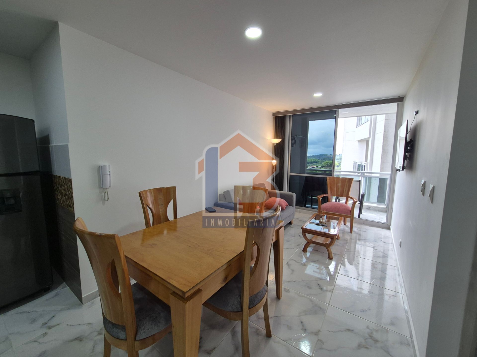 APTO ORO NEGRO  (3).jpg