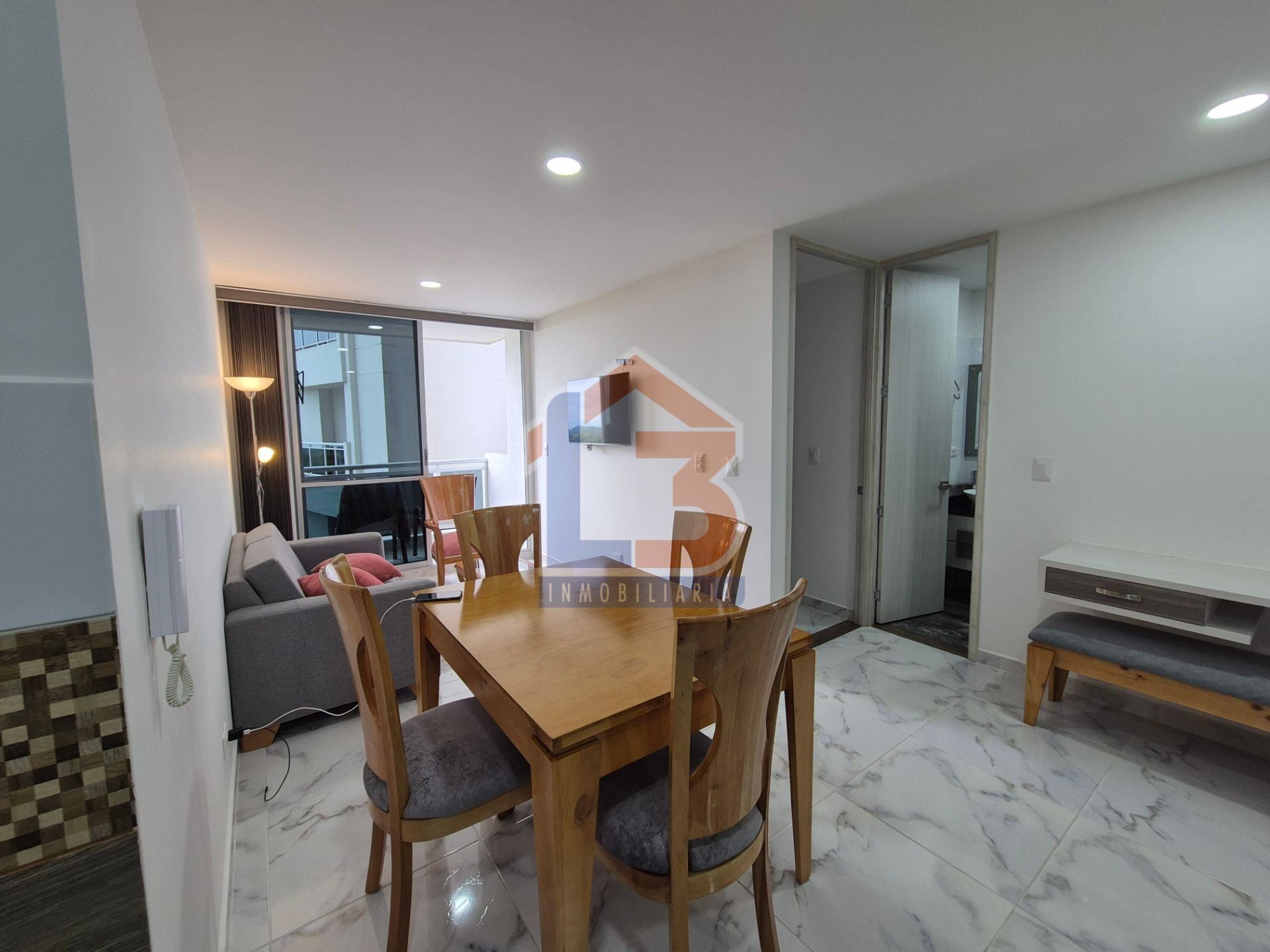 APTO ORO NEGRO  (4).jpg