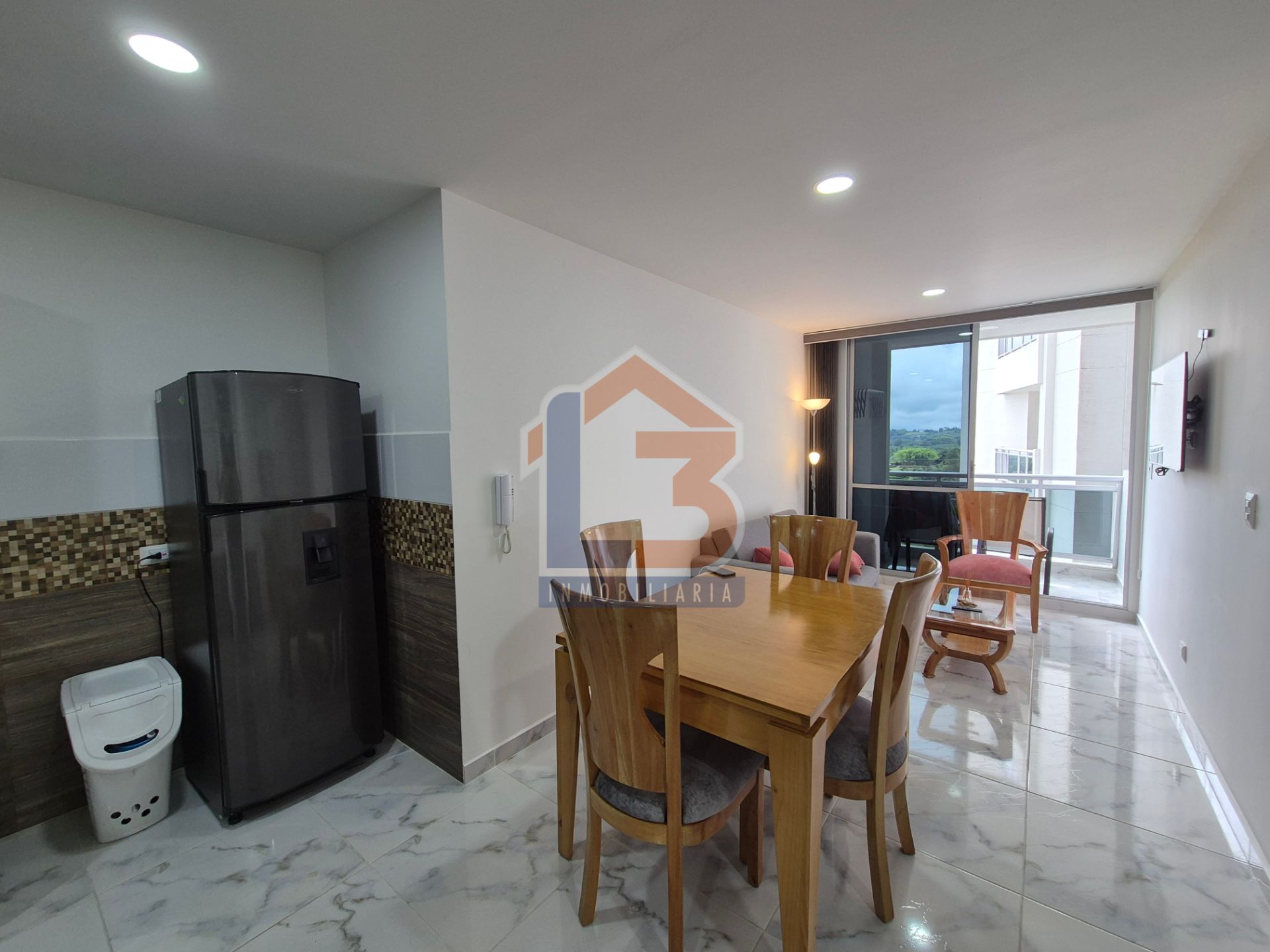 APTO ORO NEGRO  (6).jpg